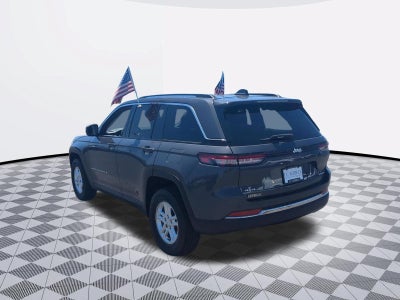2023 Jeep Grand Cherokee Laredo 4x4
