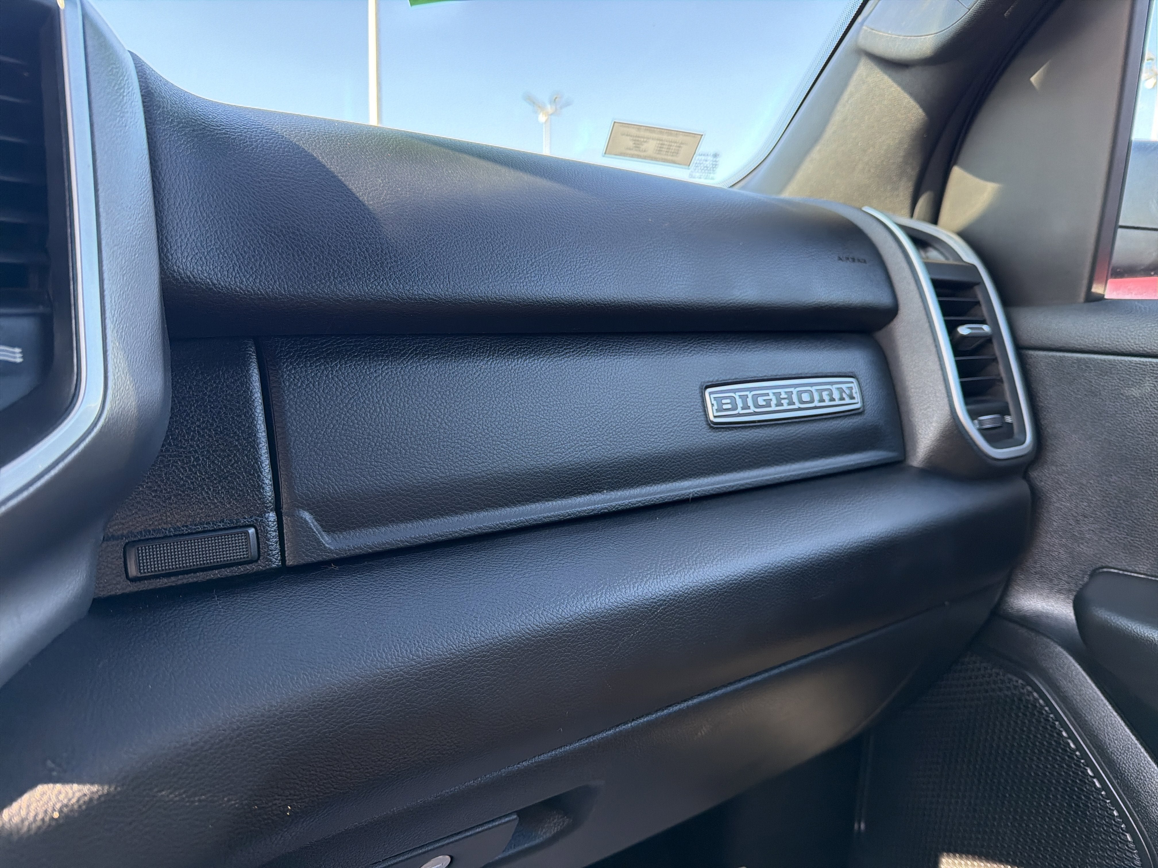 2021 RAM 1500 Big Horn Quad Cab 4x4 6'4" Box