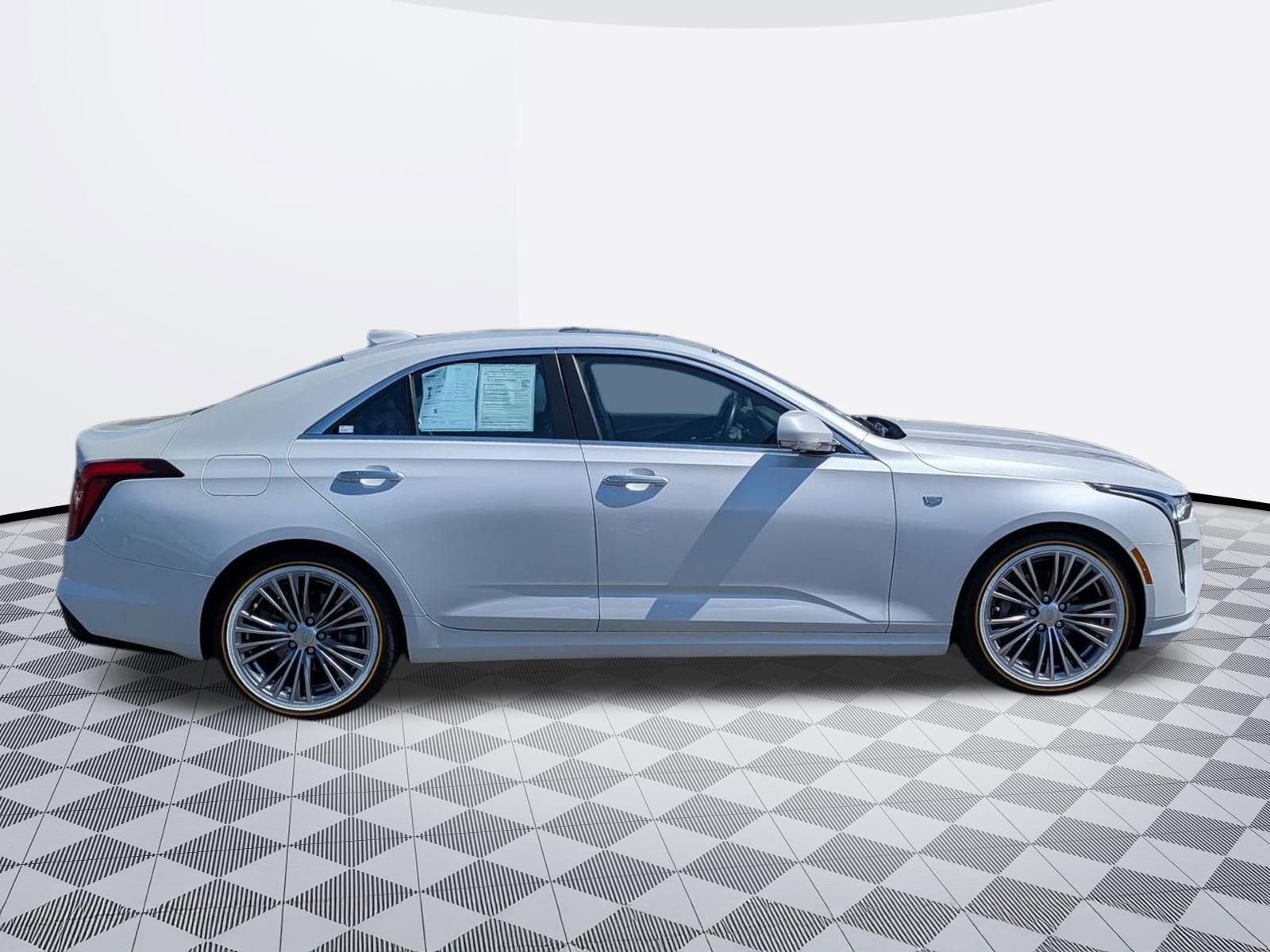 2024 Cadillac CT4 Premium Luxury