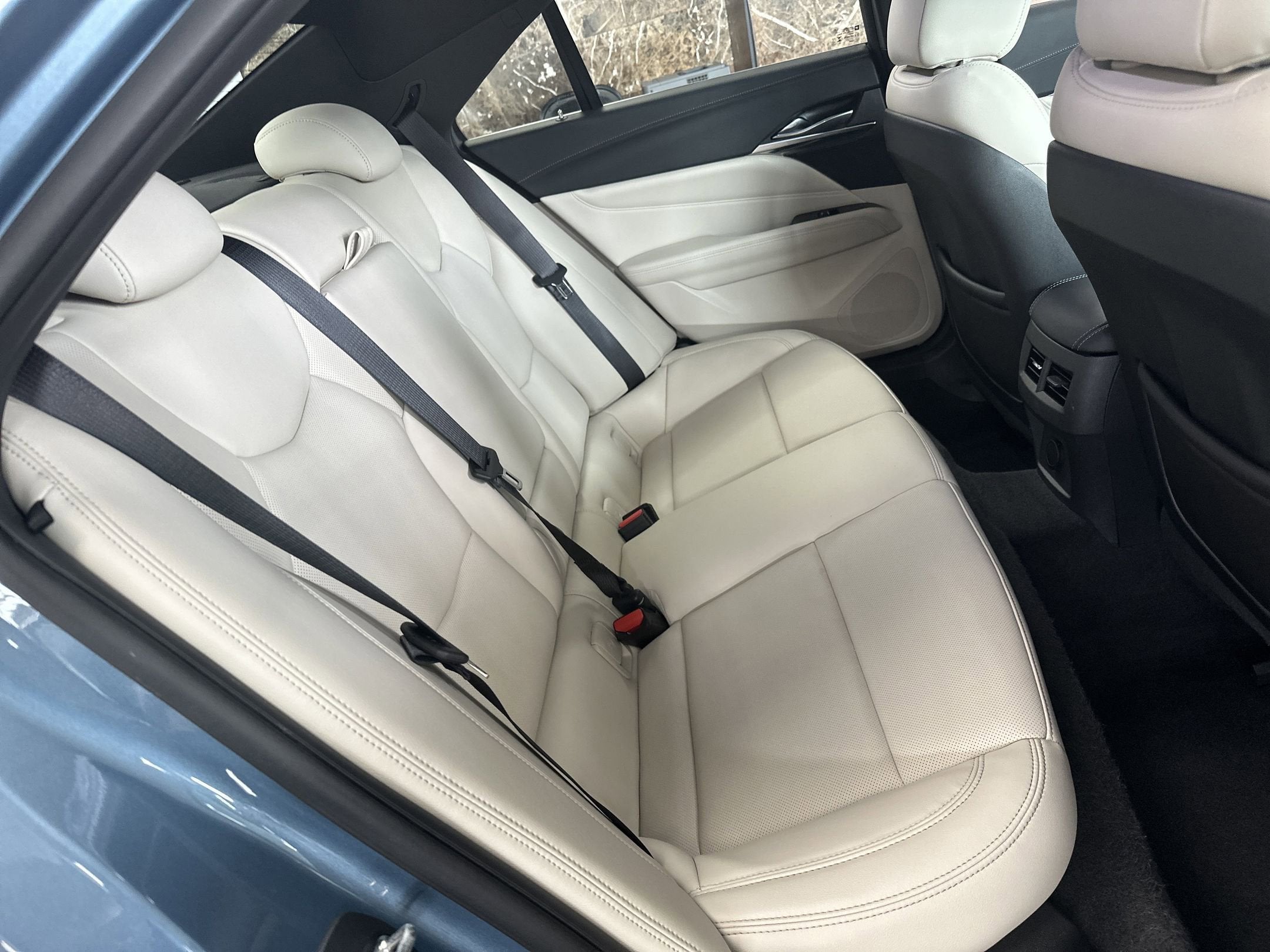 2023 Cadillac CT4 Premium Luxury
