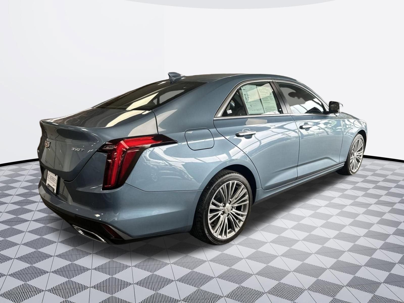 2023 Cadillac CT4 Premium Luxury