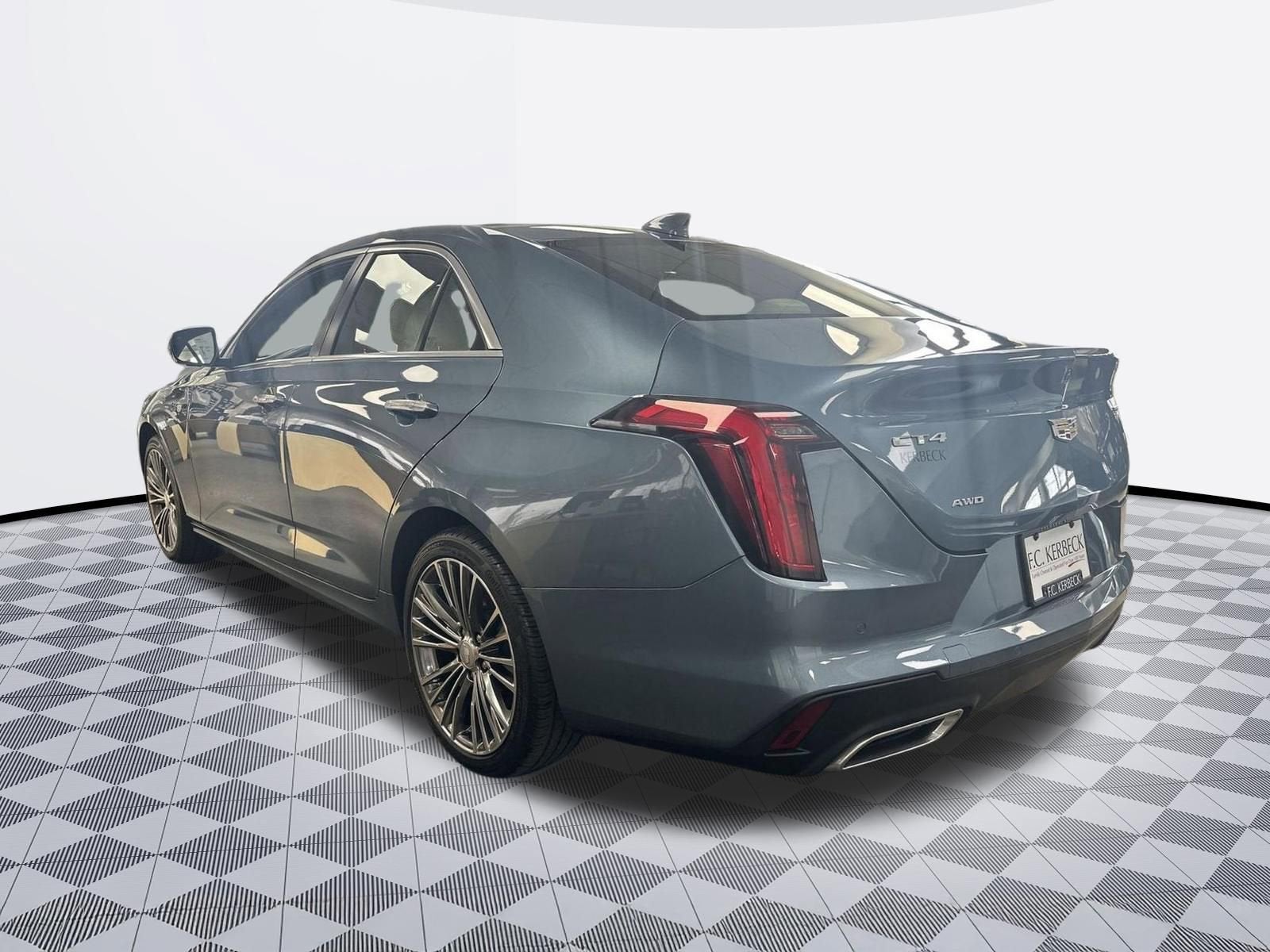 2023 Cadillac CT4 Premium Luxury