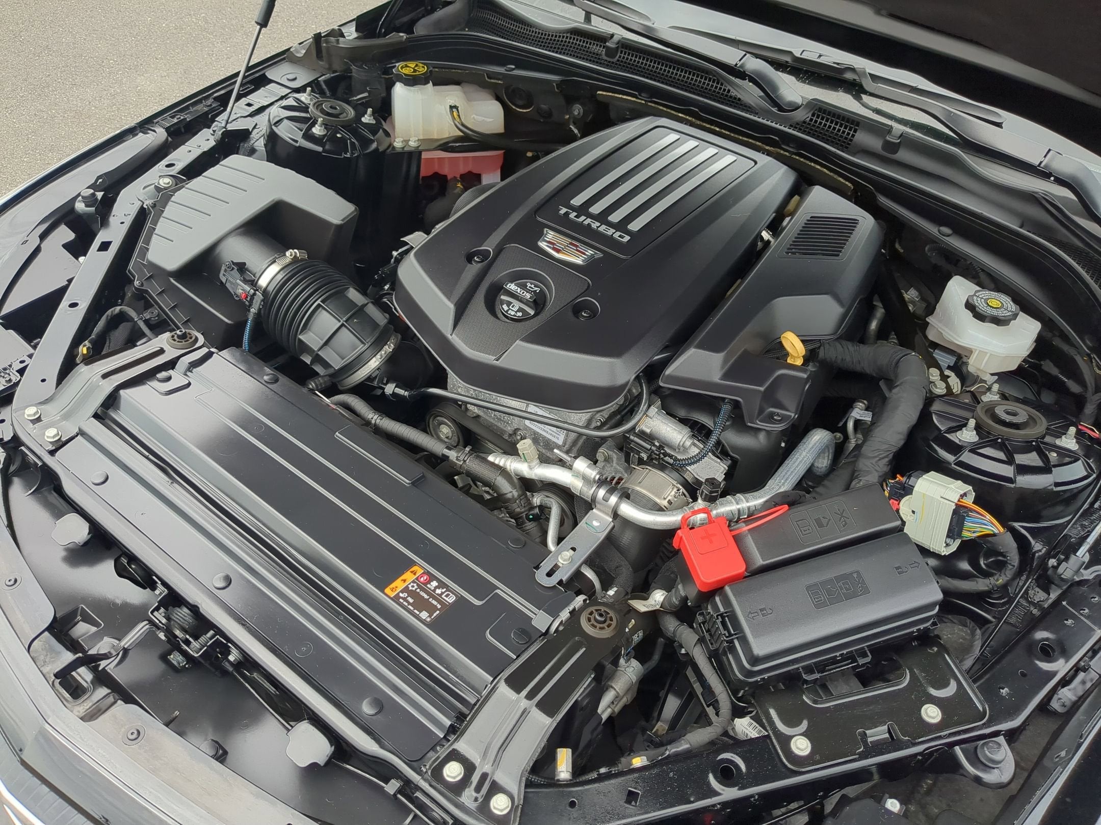 2023 Cadillac CT4 Premium Luxury