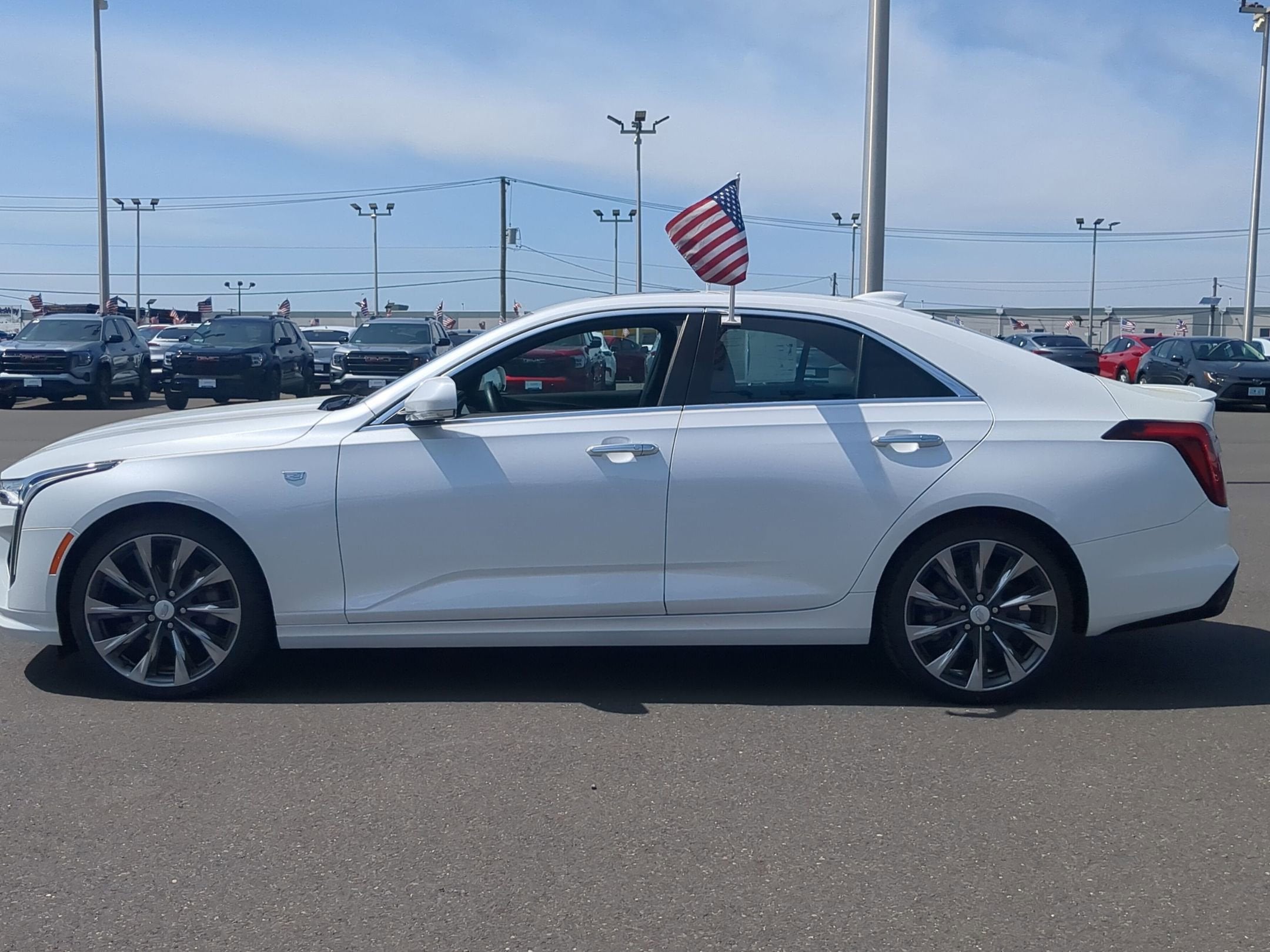 2023 Cadillac CT4 Premium Luxury