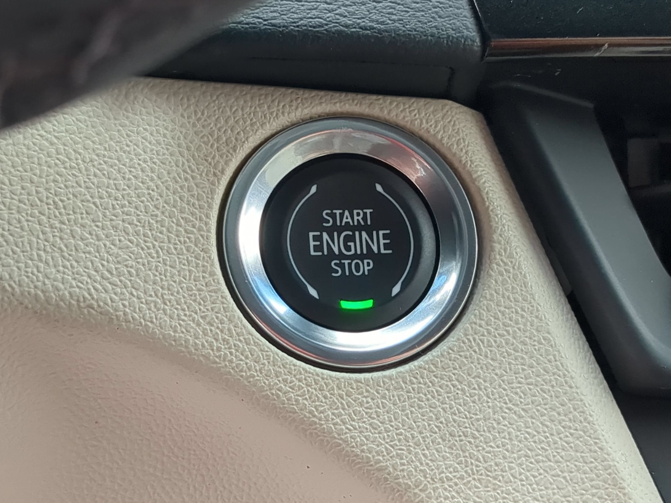 2024 Cadillac CT4 Luxury