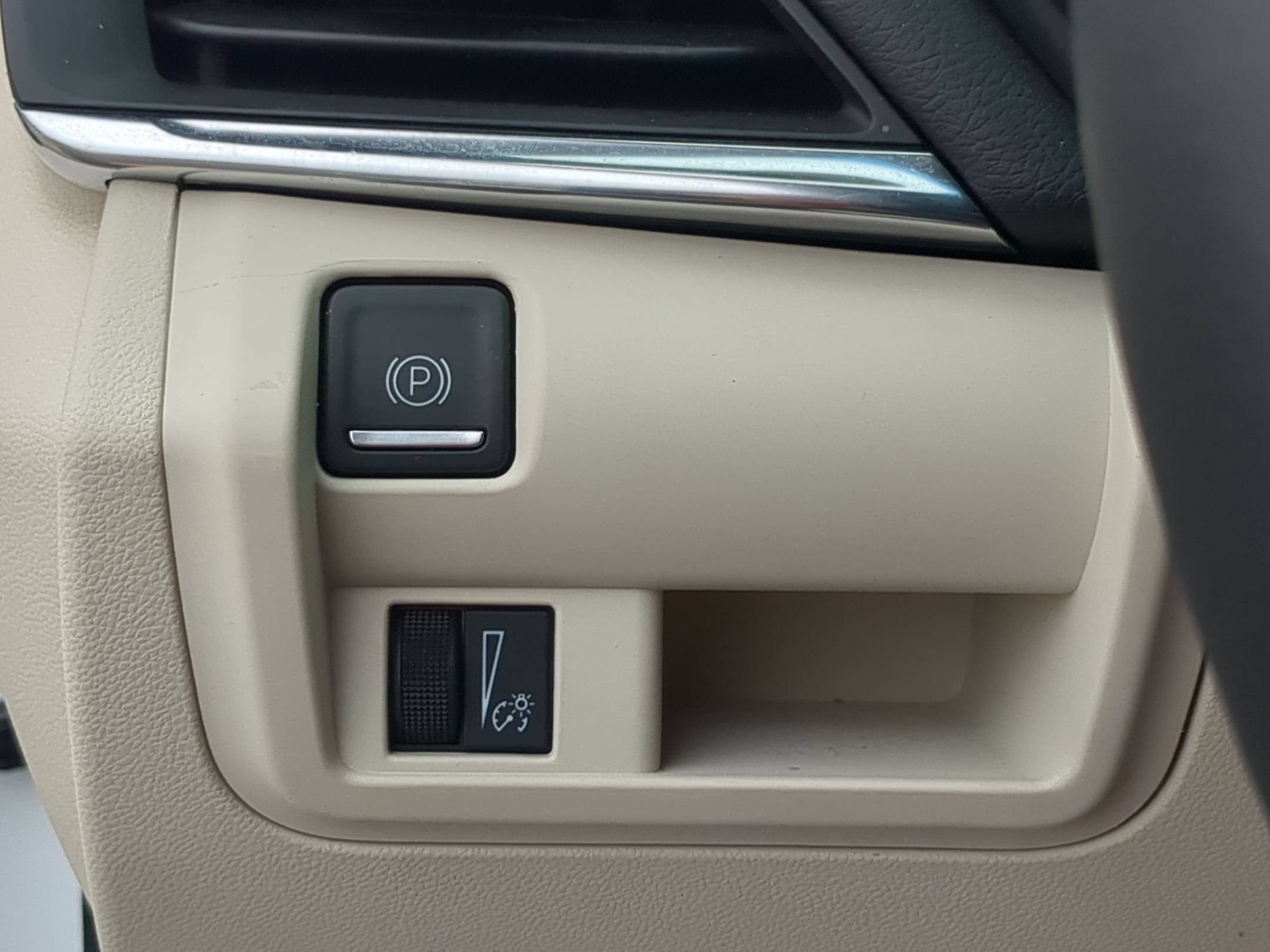 2024 Cadillac CT4 Luxury