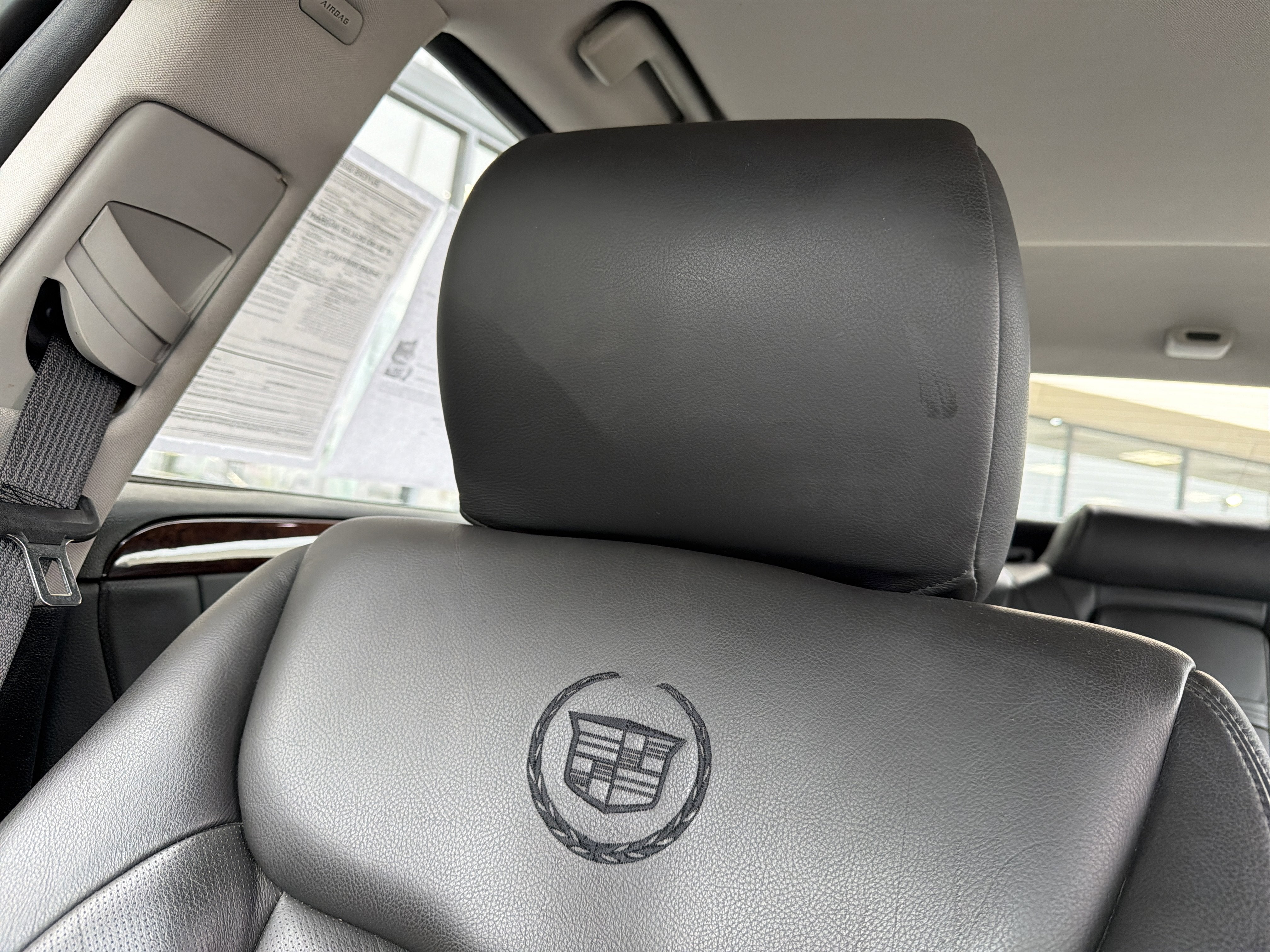 2011 Cadillac DTS Premium Collection