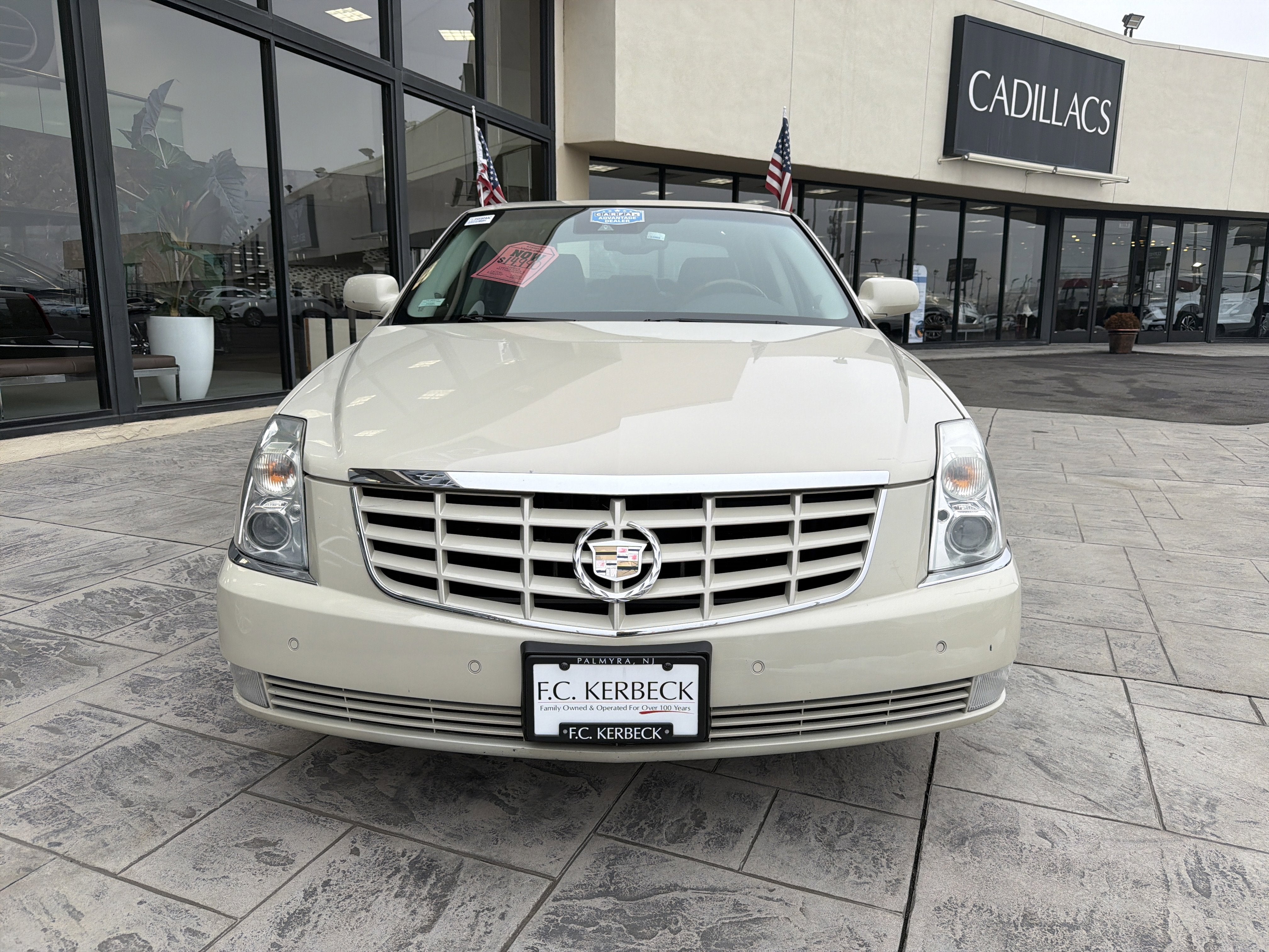 2011 Cadillac DTS Premium Collection