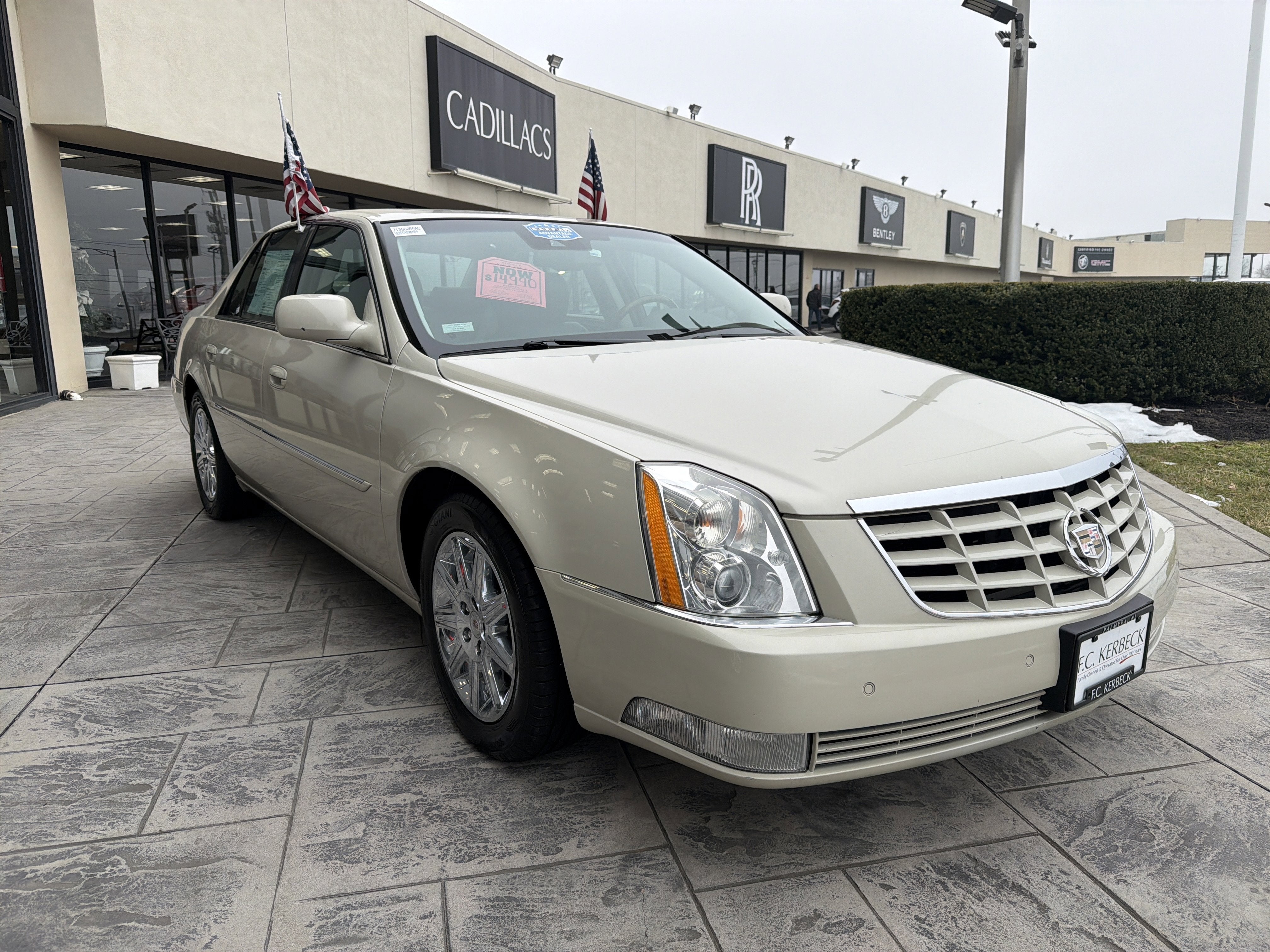 2011 Cadillac DTS Premium Collection