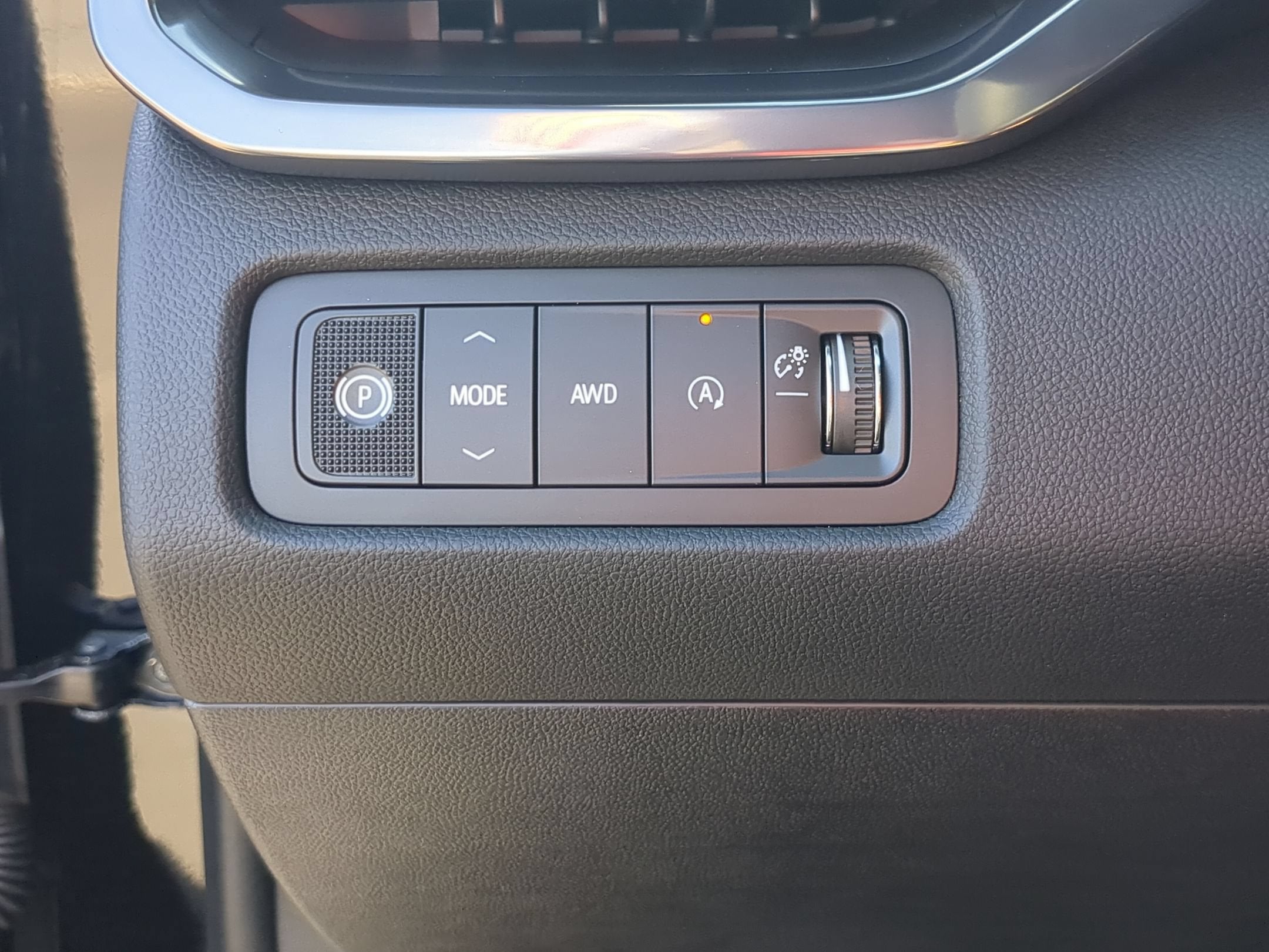 2027 GMC Acadia AT4