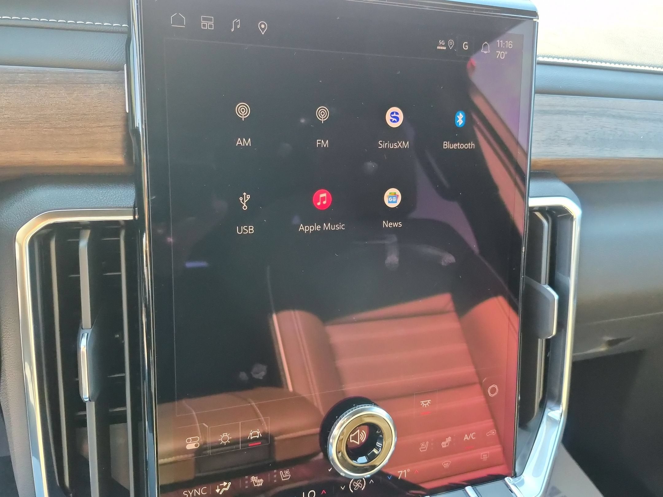 2027 GMC Acadia Denali Ultimate