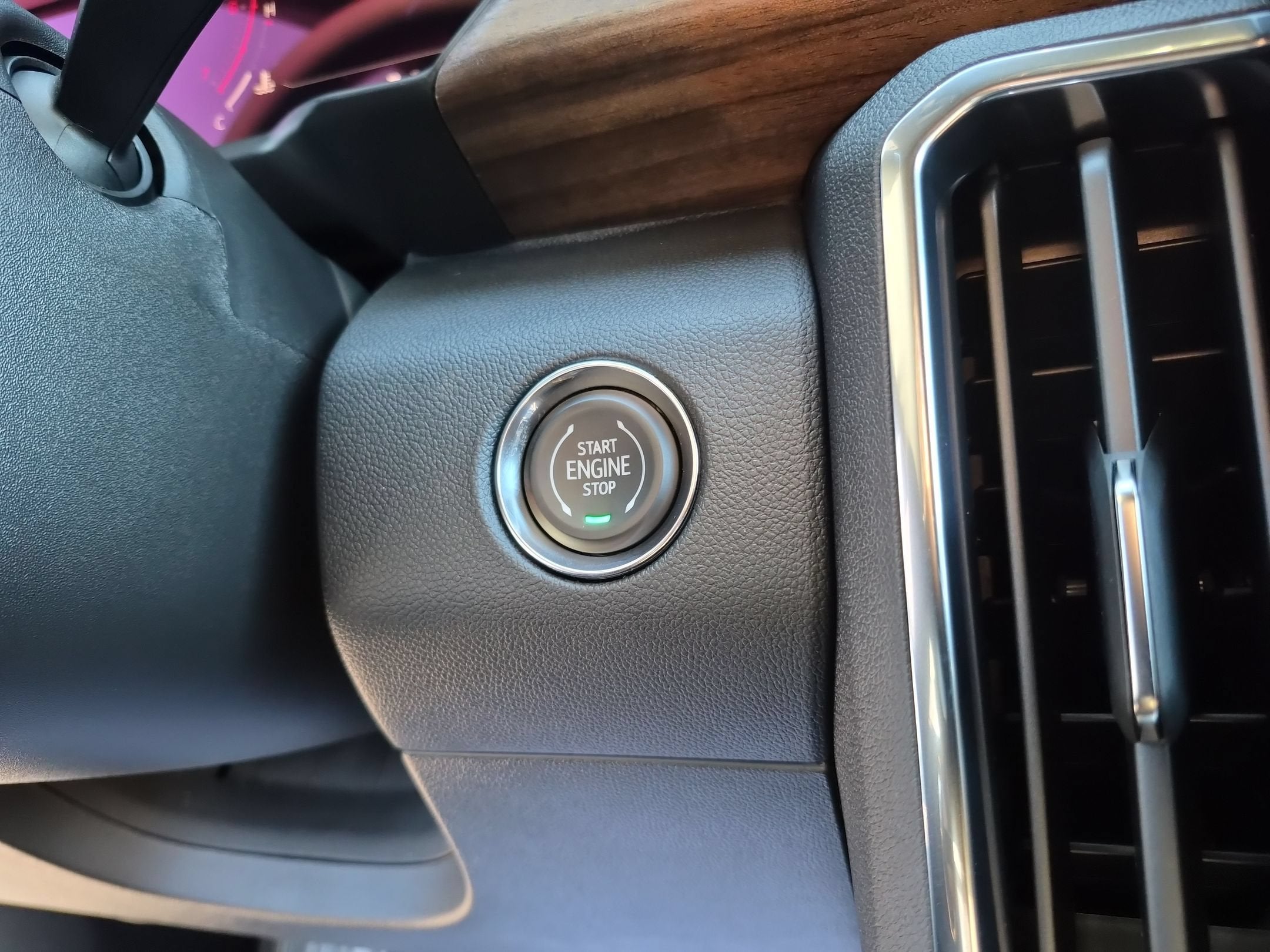 2027 GMC Acadia Denali Ultimate