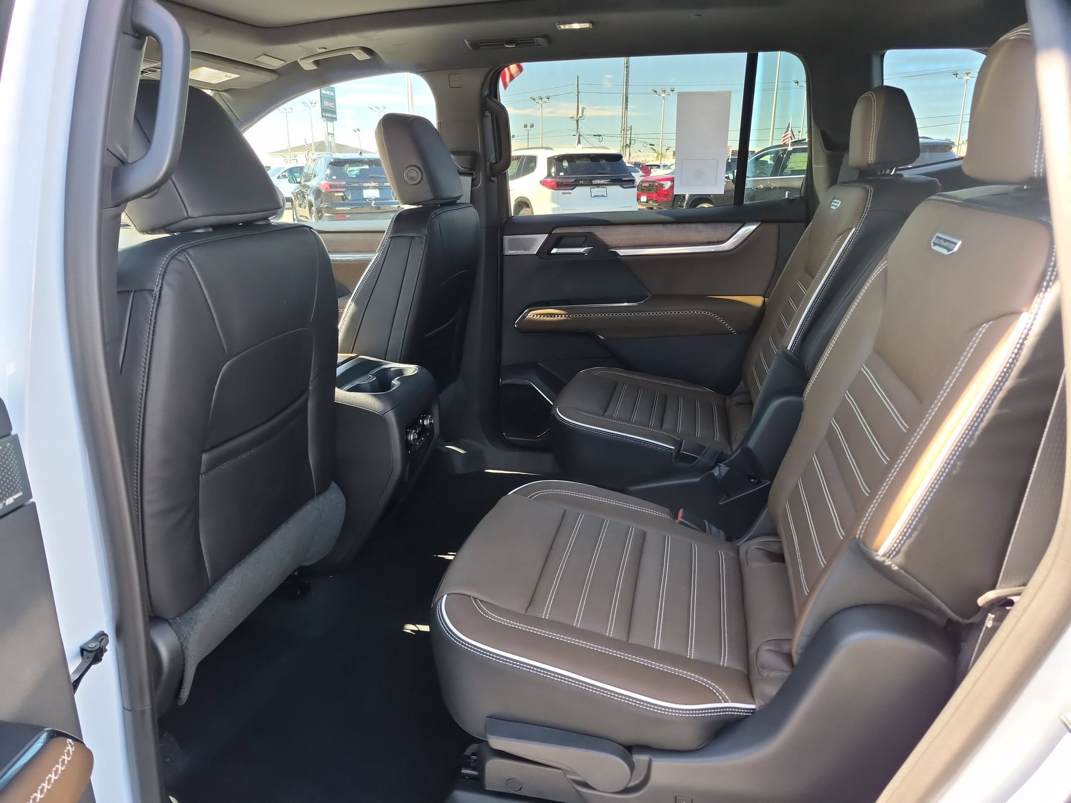 2027 GMC Acadia Denali Ultimate