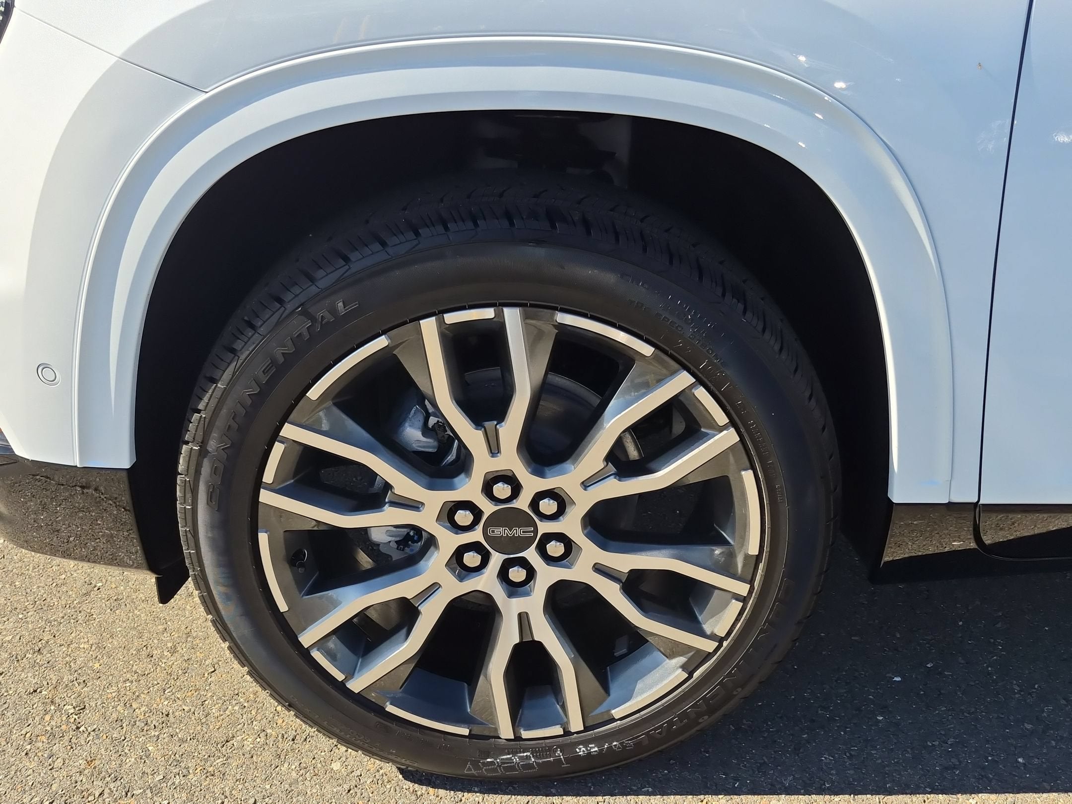 2027 GMC Acadia Denali Ultimate