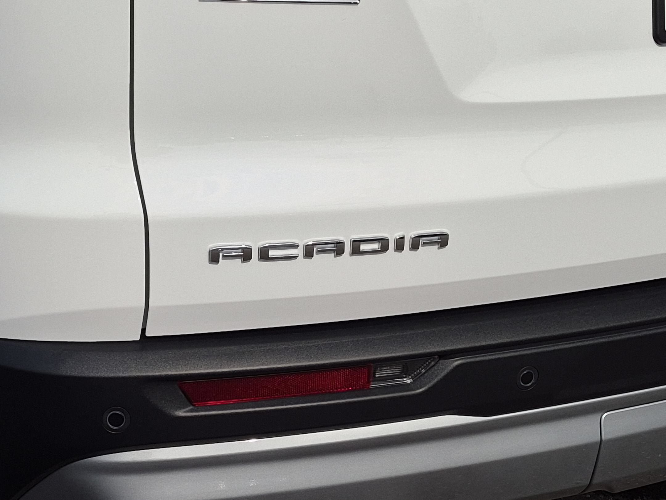 2027 GMC Acadia Elevation