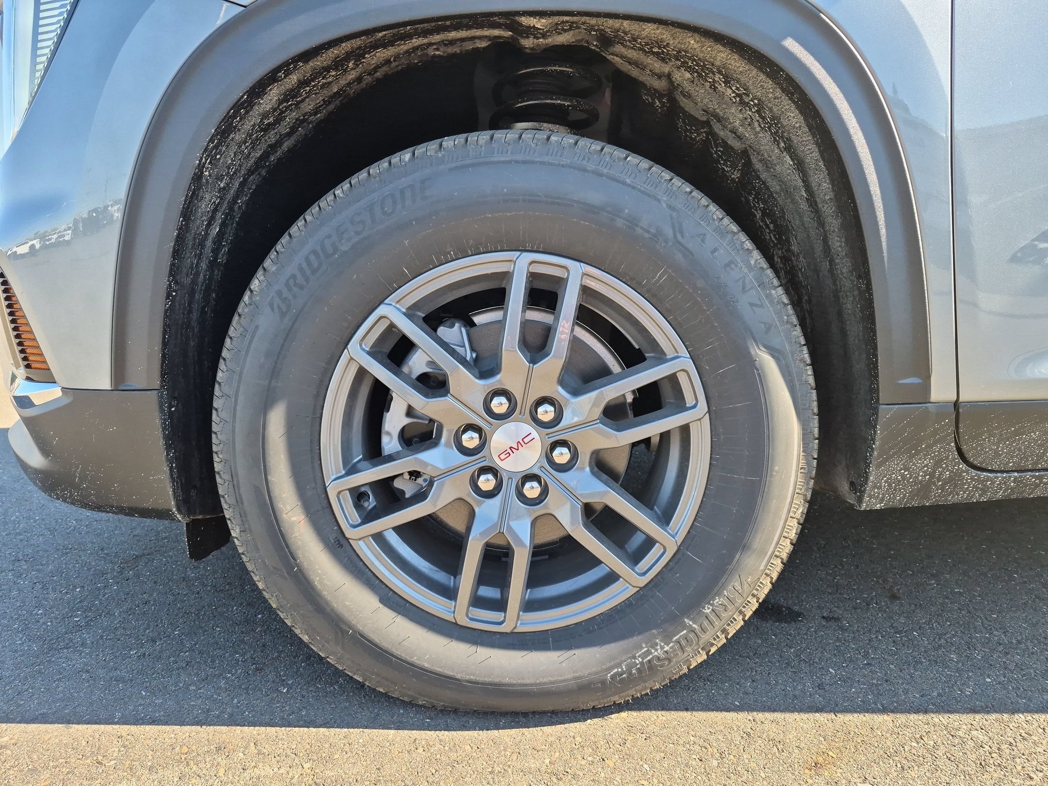 2027 GMC Acadia Elevation