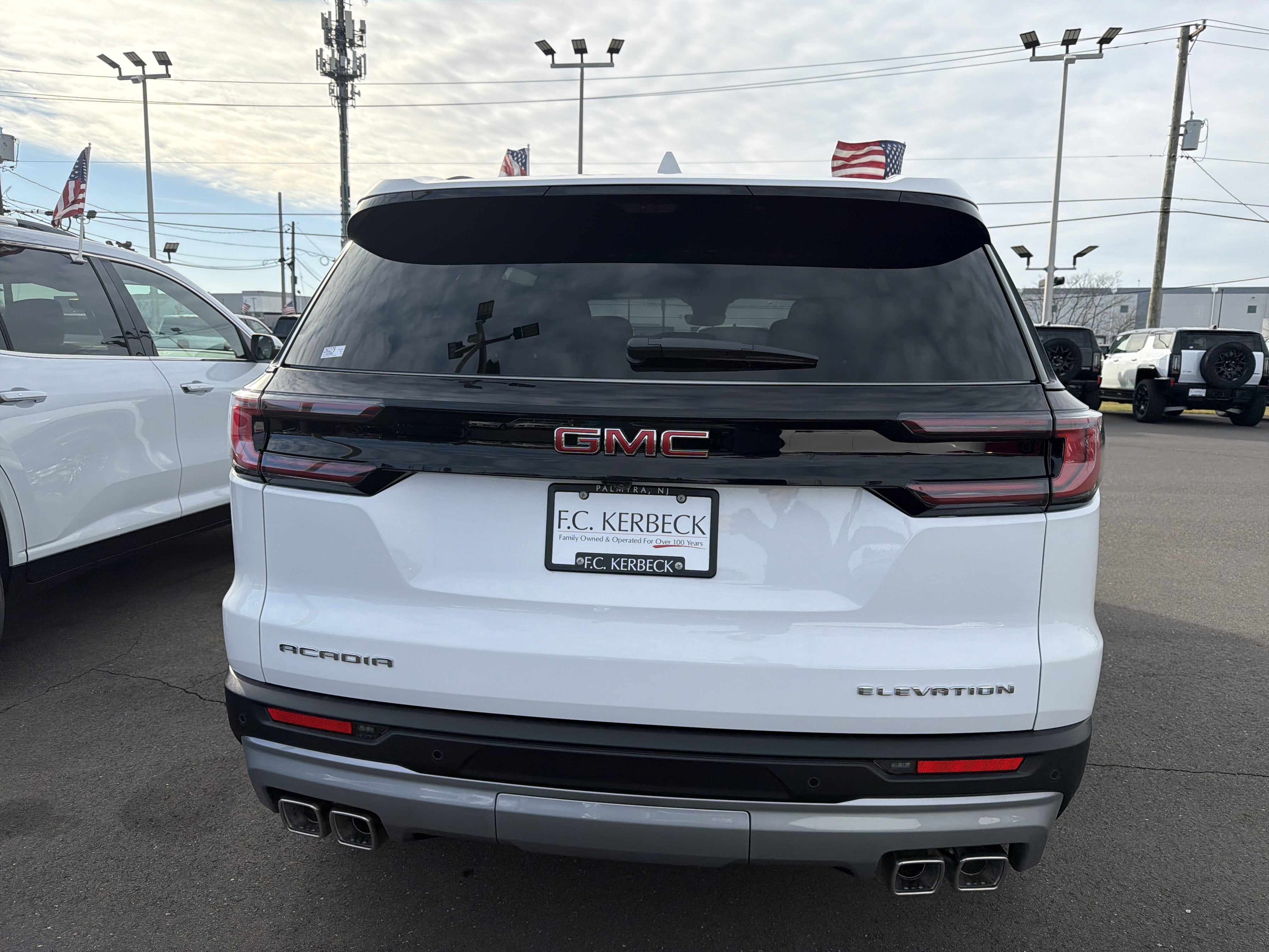 2026 GMC Acadia Elevation