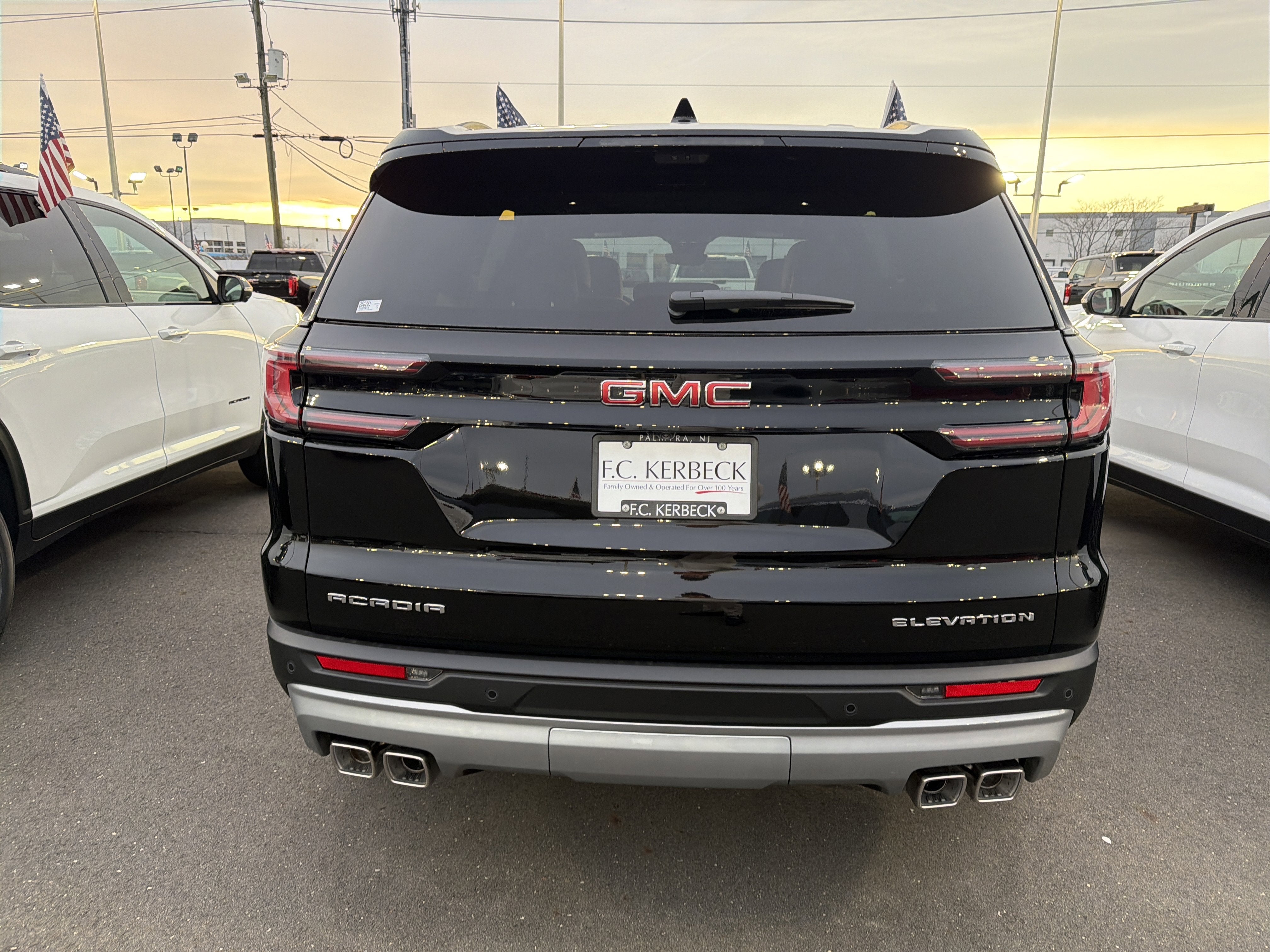 2026 GMC Acadia Elevation