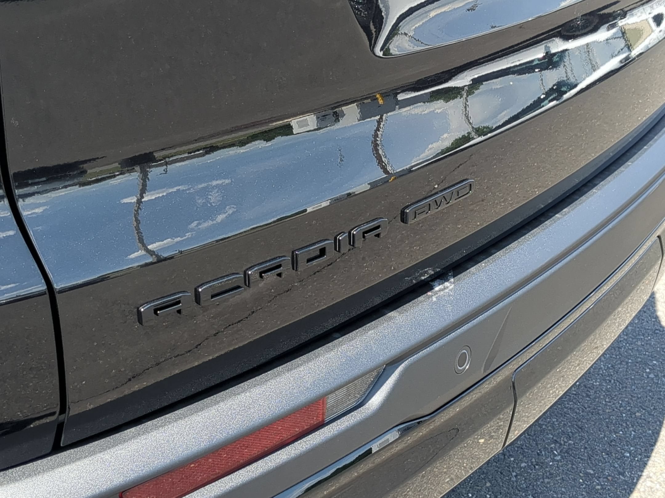 2026 GMC Acadia Elevation