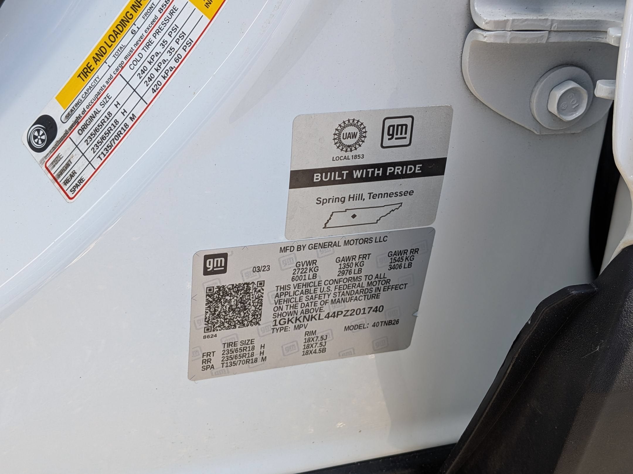 2023 GMC Acadia SLE