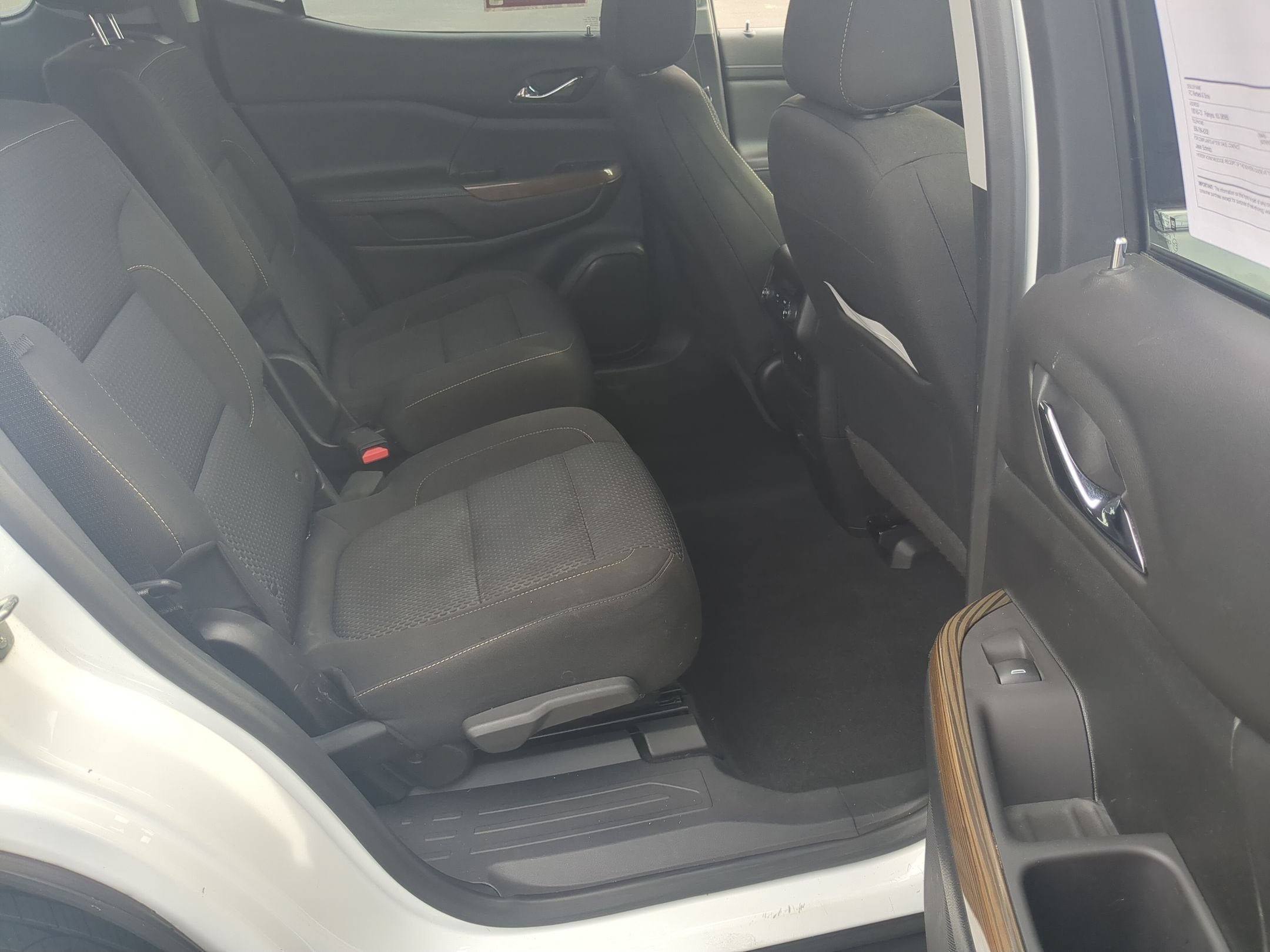 2021 GMC Acadia SLE - Photo 25