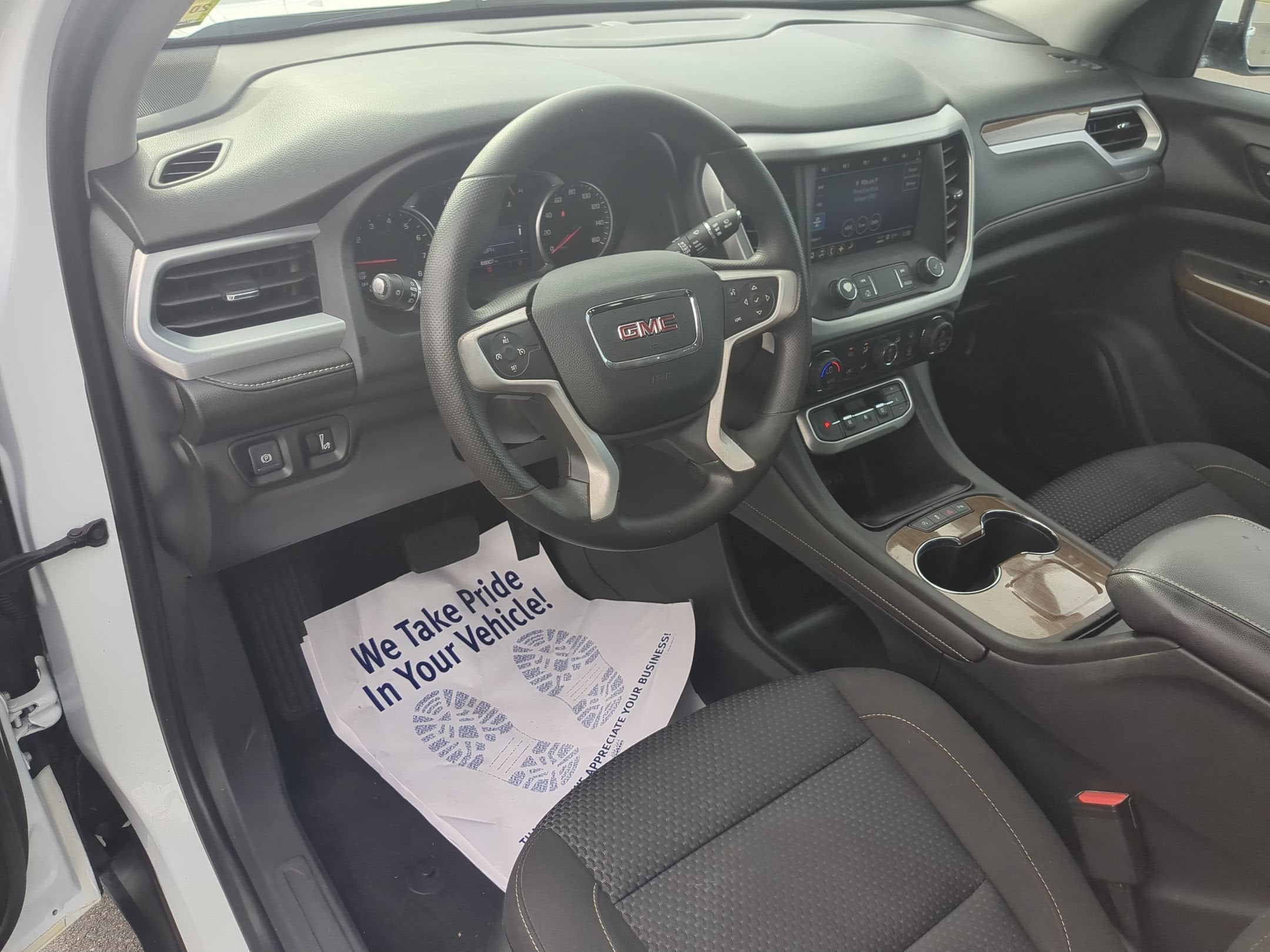 2021 GMC Acadia SLE