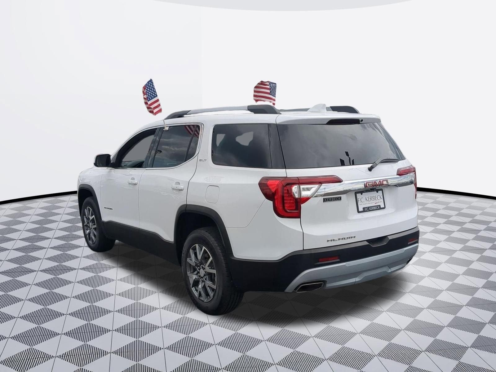 2023 GMC Acadia SLT