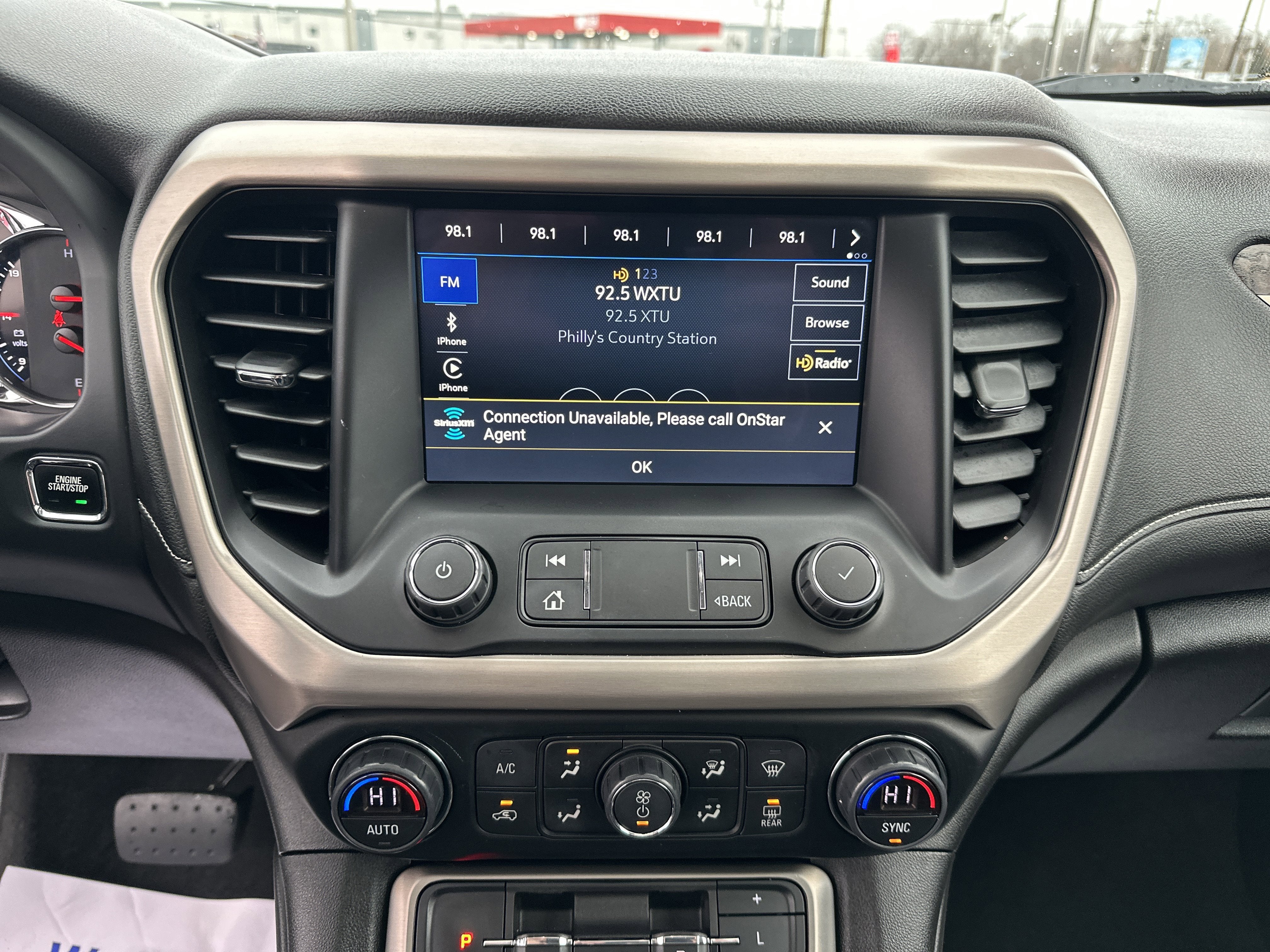 2021 GMC Acadia Denali