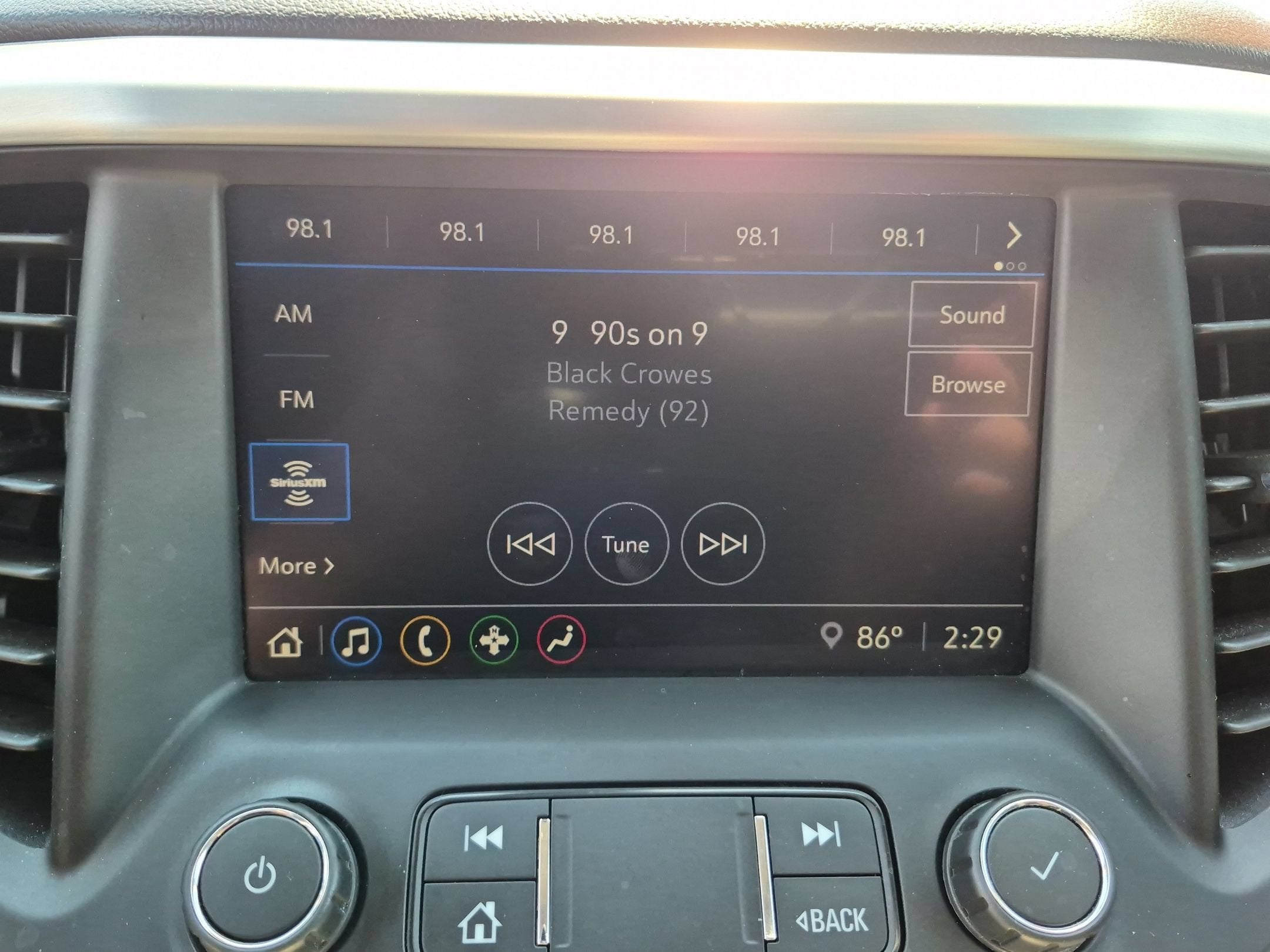 2021 GMC Acadia SLE