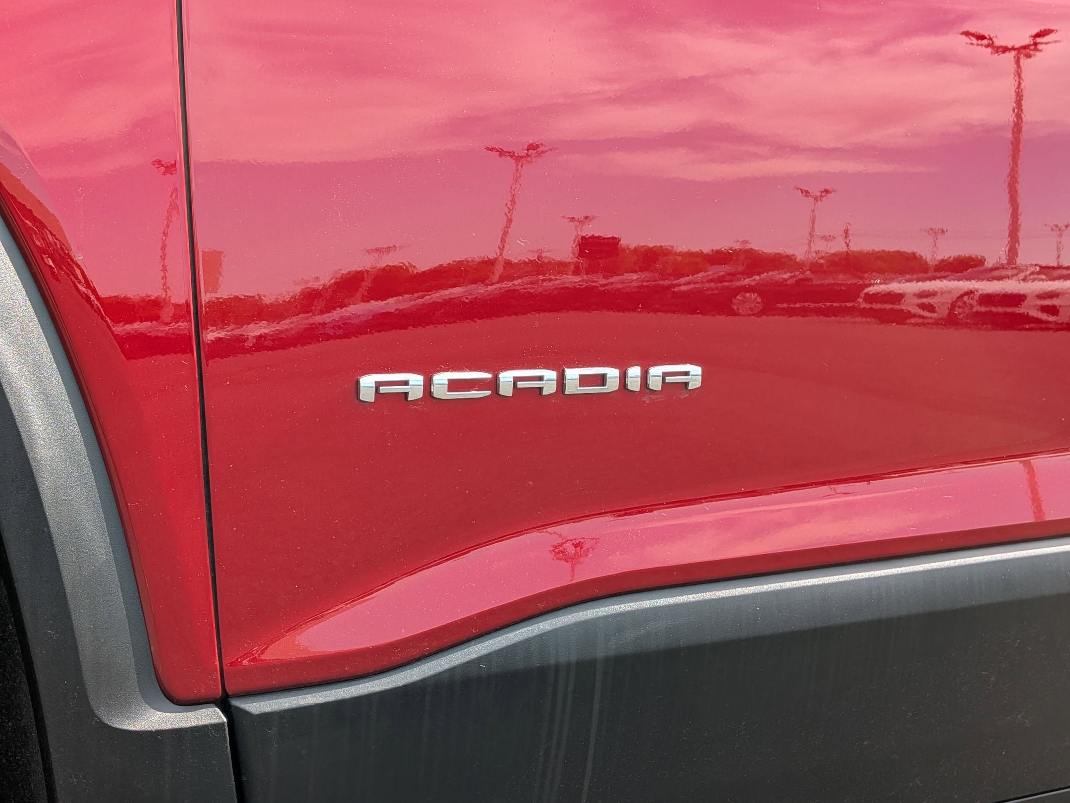 2023 GMC Acadia SLT