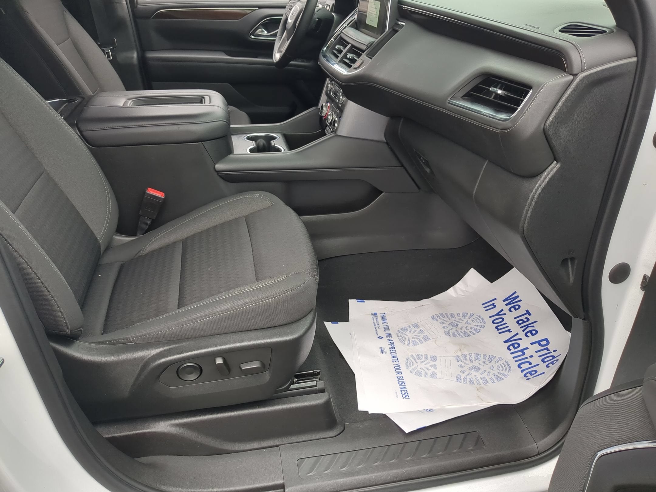 2022 GMC Yukon SLE
