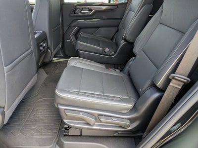 2025 GMC Yukon Elevation