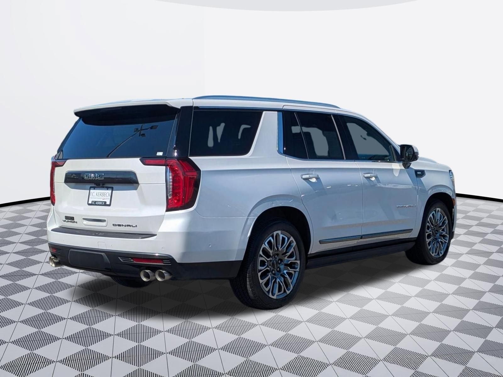 2023 GMC Yukon Denali Ultimate