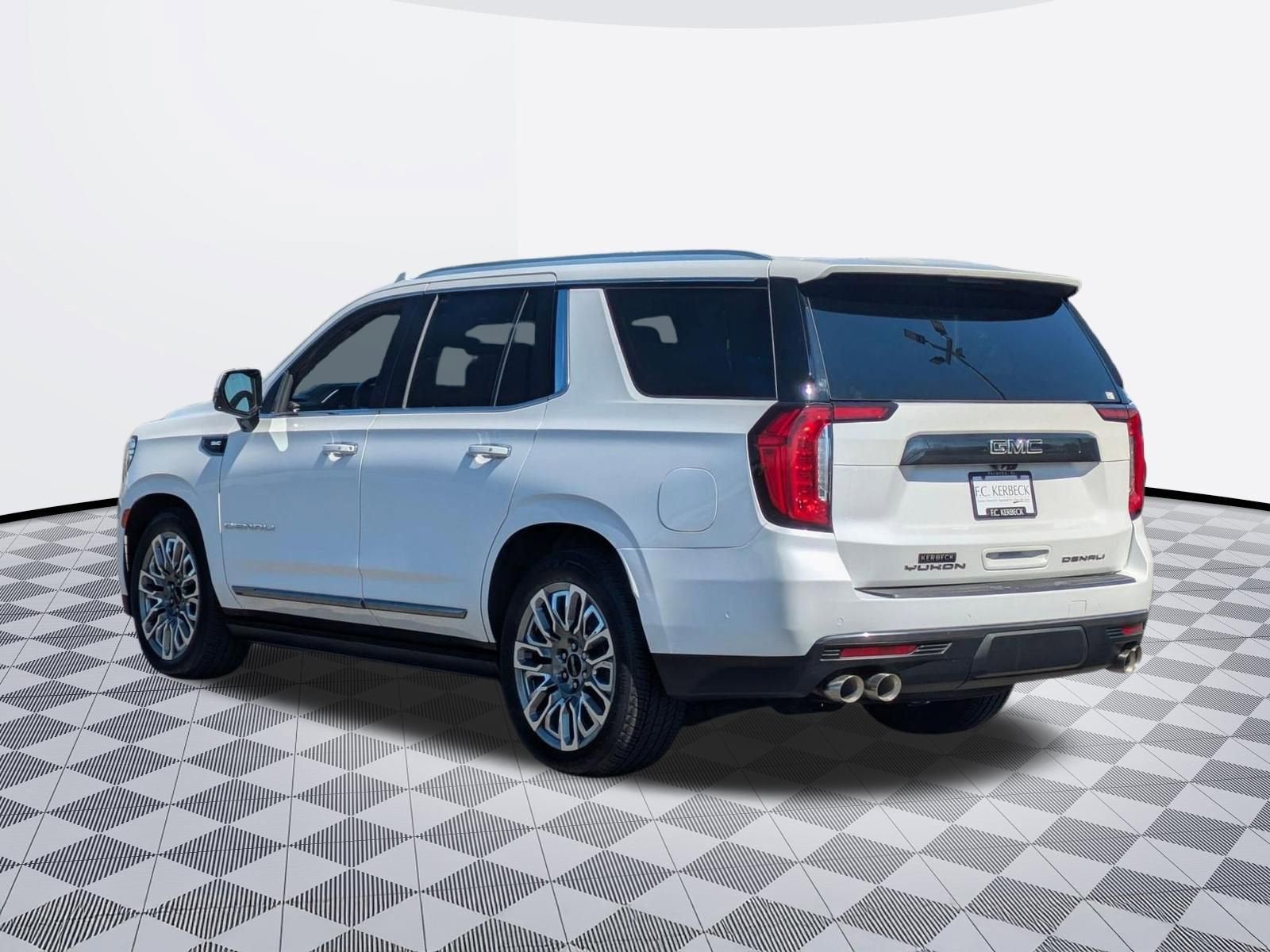 2023 GMC Yukon Denali Ultimate
