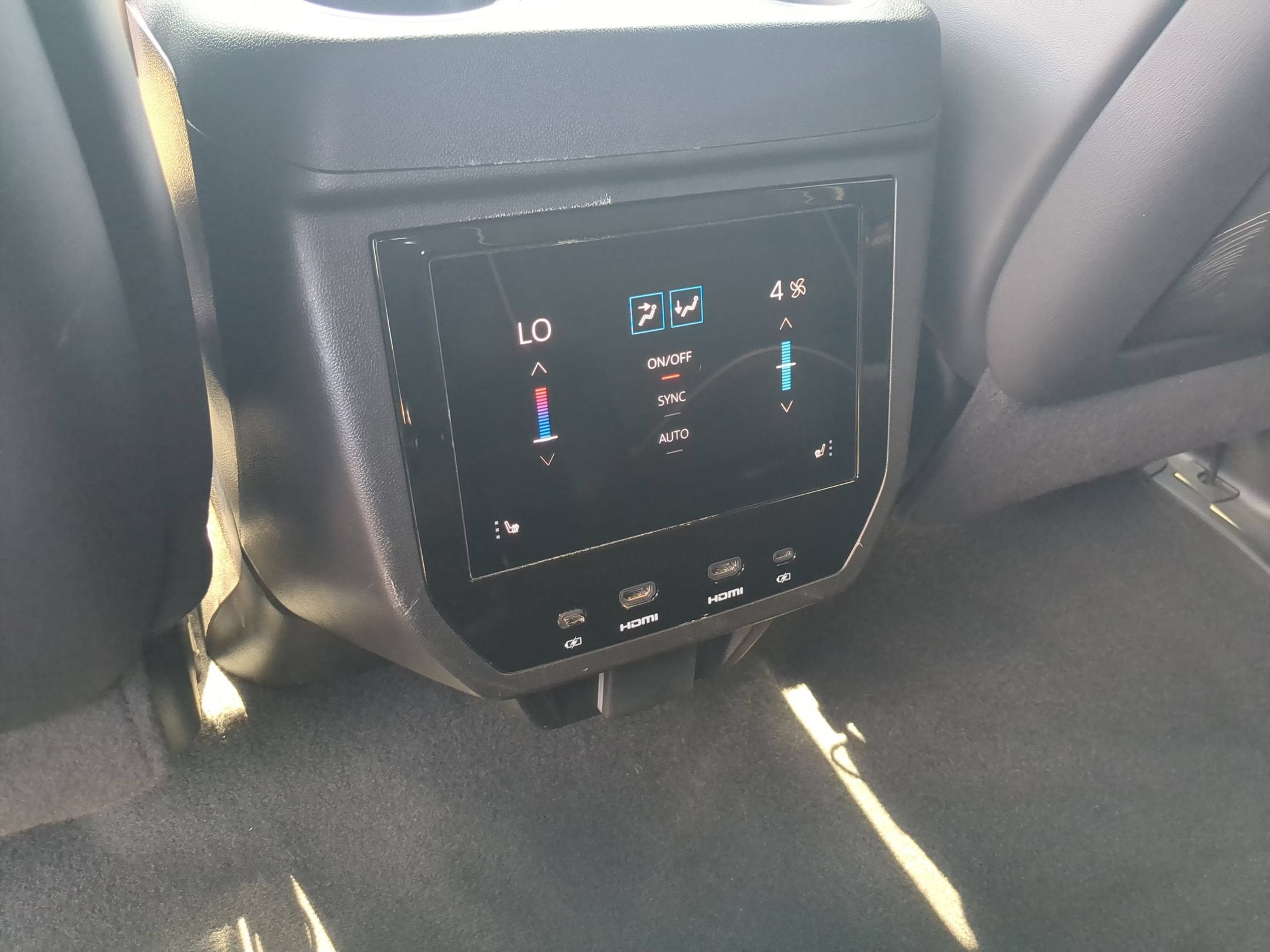 2025 GMC Yukon XL Denali Ultimate