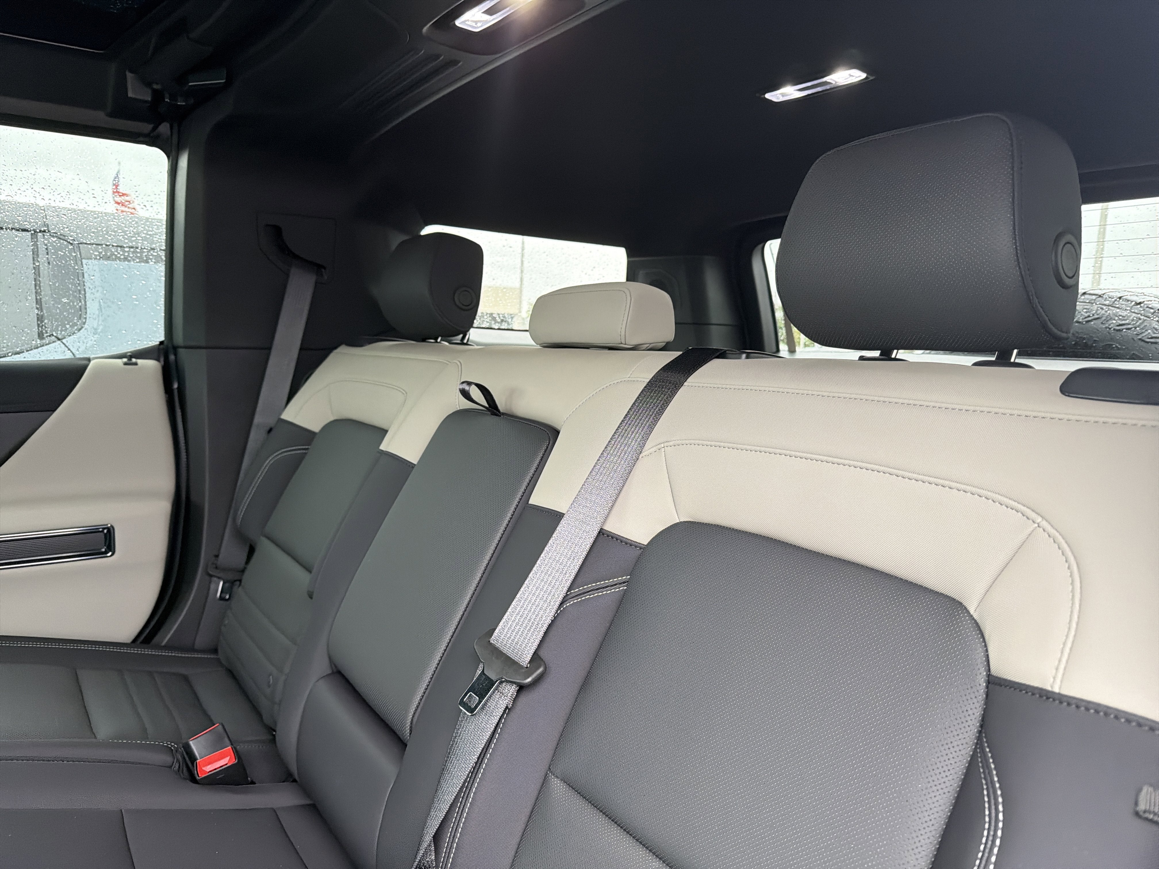 2026 GMC HUMMER EV SUV 2X