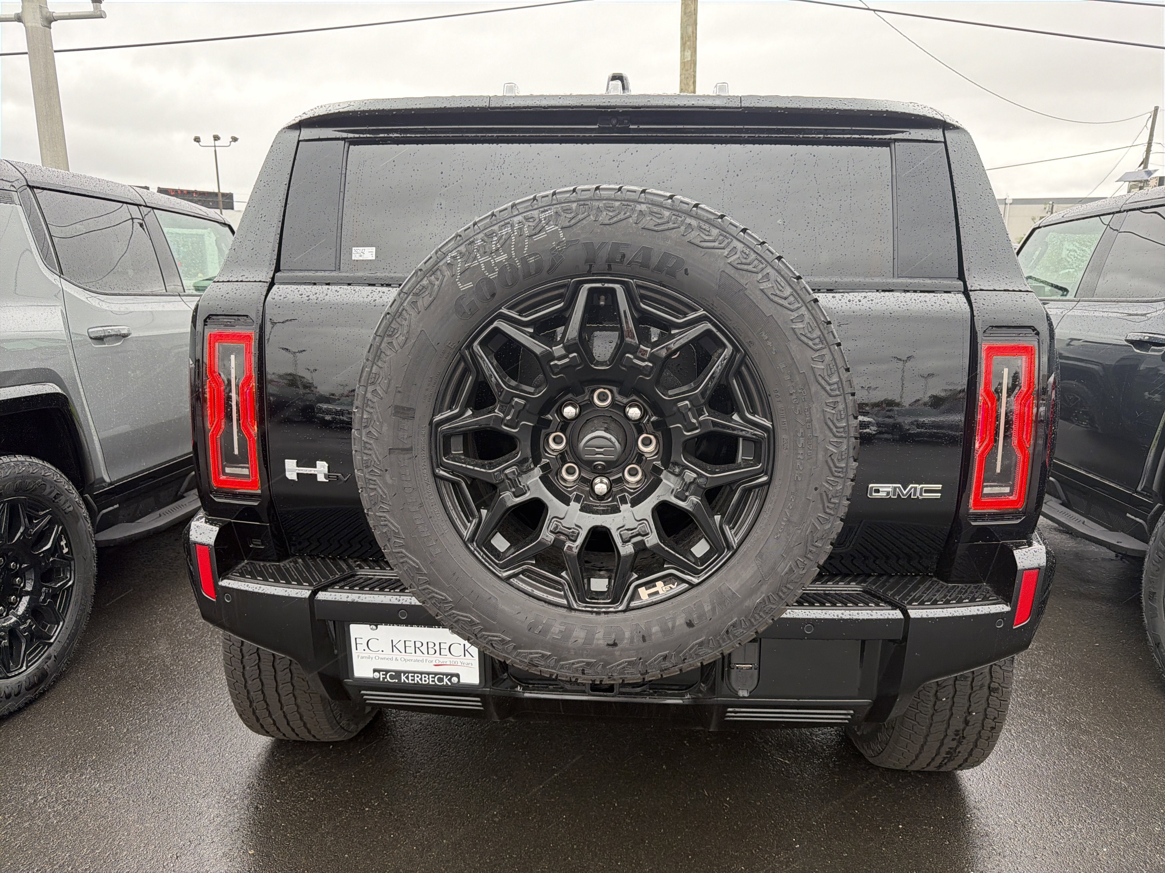 2026 GMC HUMMER EV SUV 2X