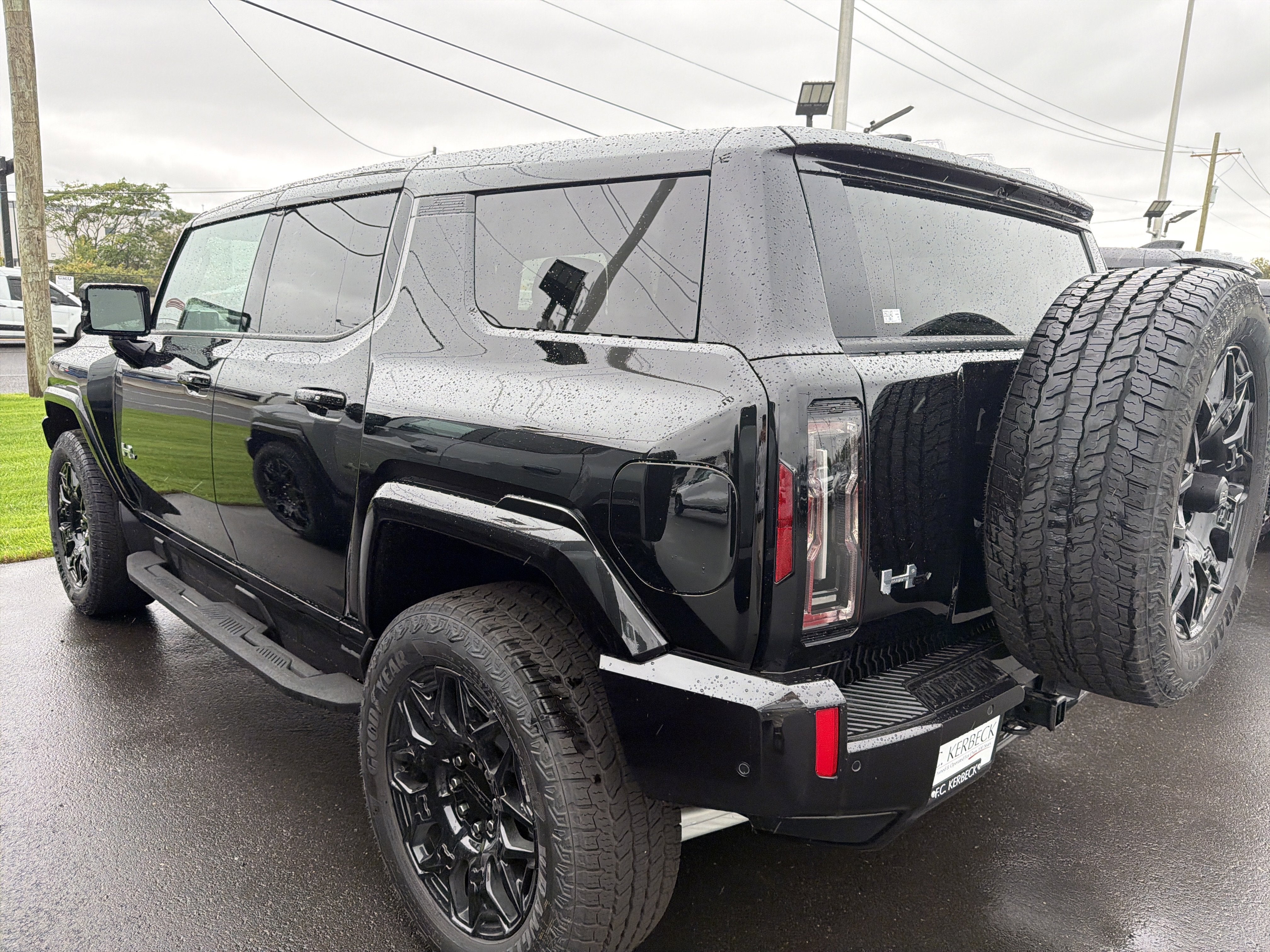 2026 GMC HUMMER EV SUV 2X