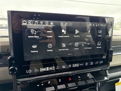 2026 GMC HUMMER EV SUV 2X