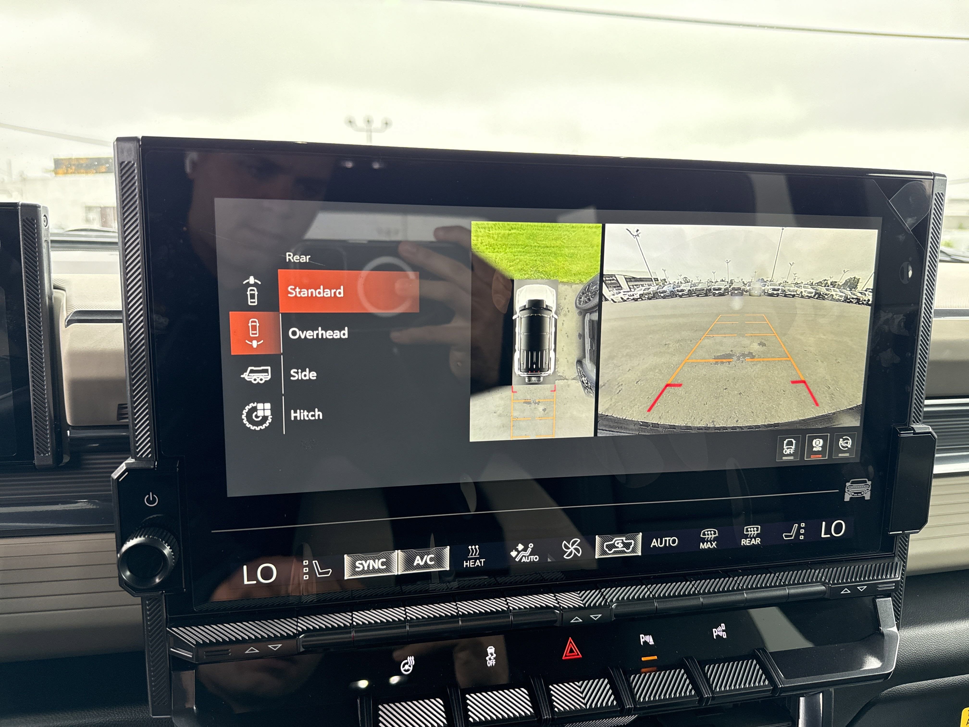 2026 GMC HUMMER EV SUV 2X