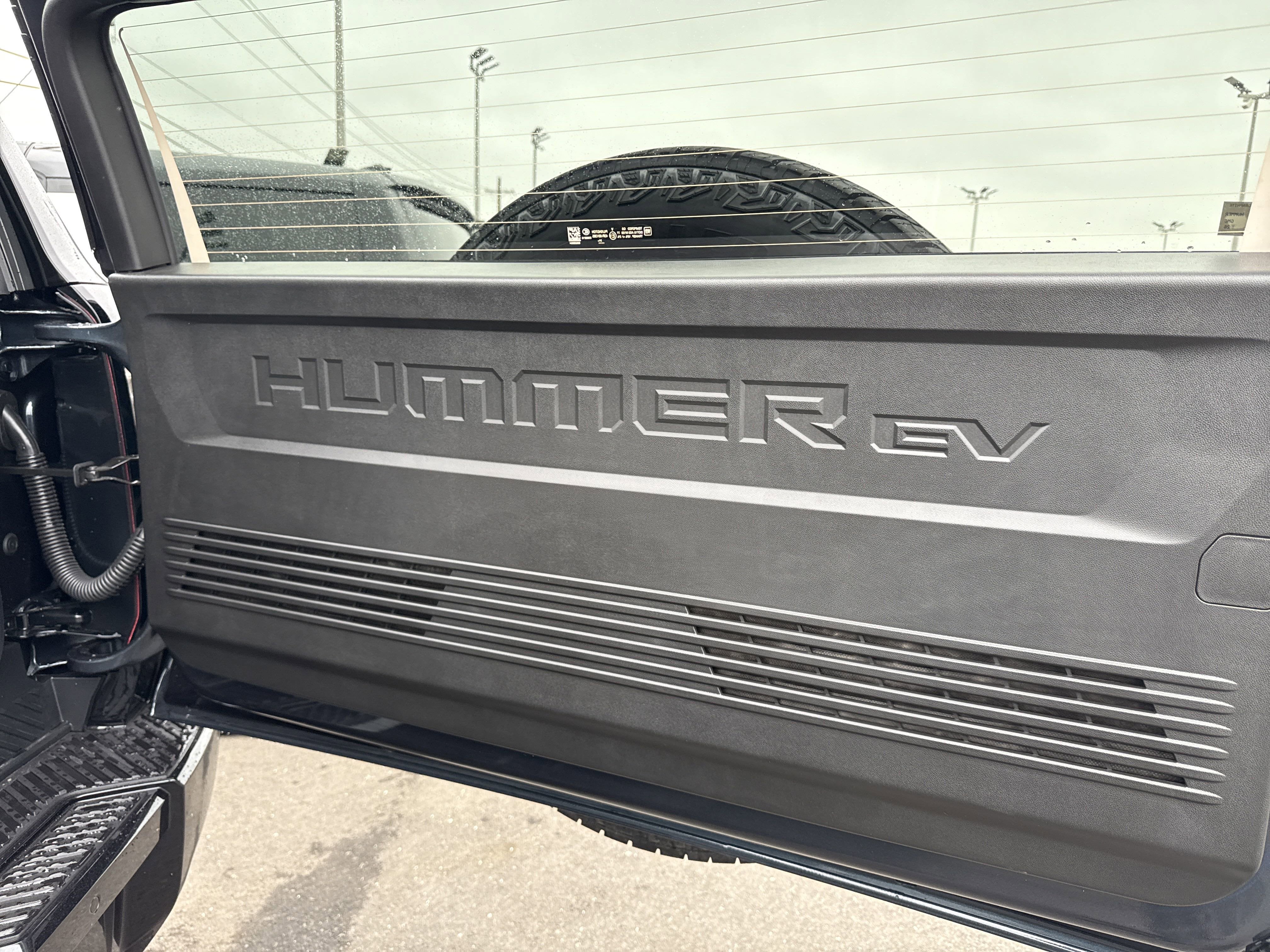 2026 GMC HUMMER EV SUV 2X