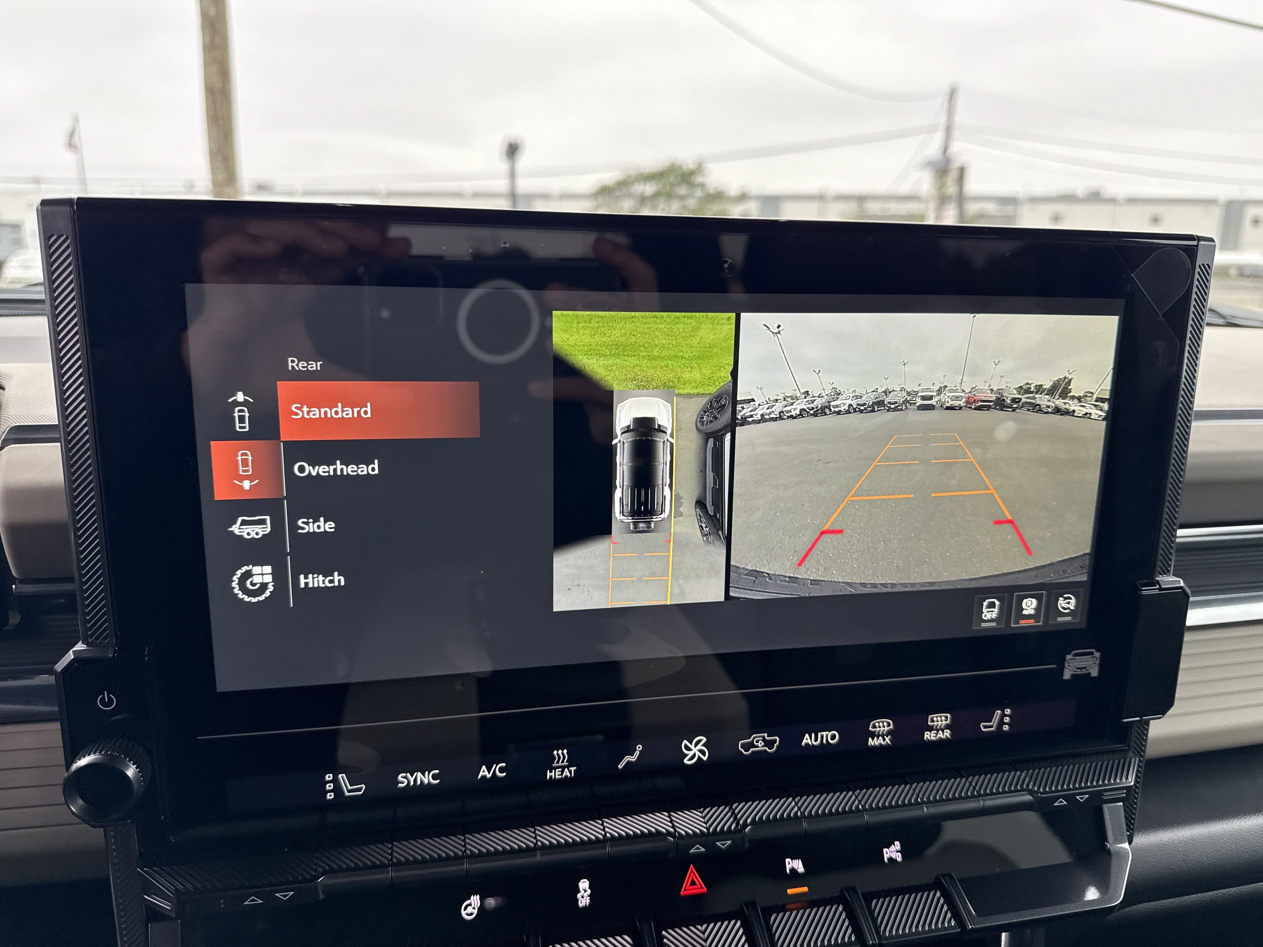 2026 GMC HUMMER EV SUV 2X