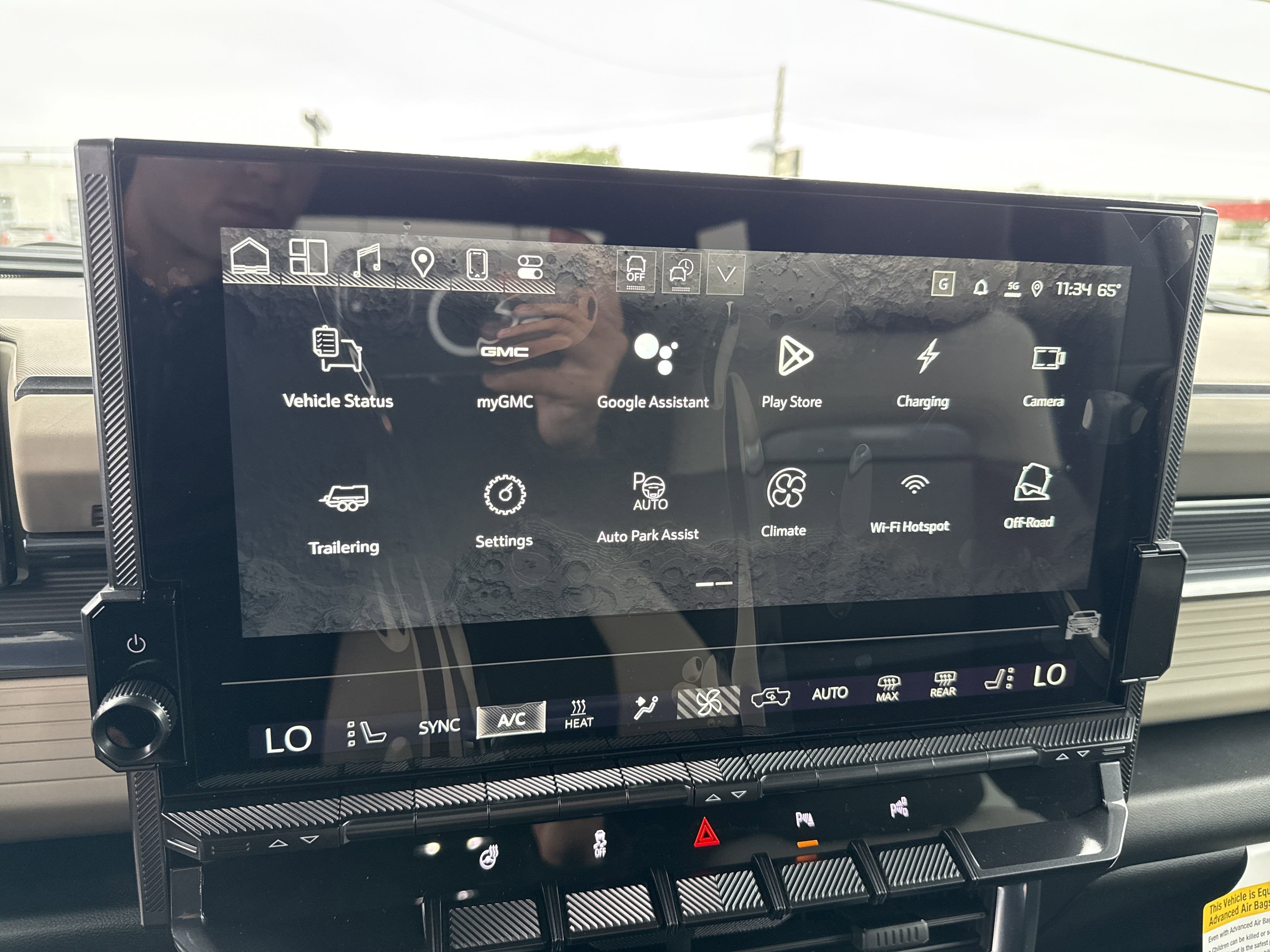 2026 GMC HUMMER EV SUV 2X