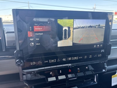 2026 GMC HUMMER EV SUV 2X