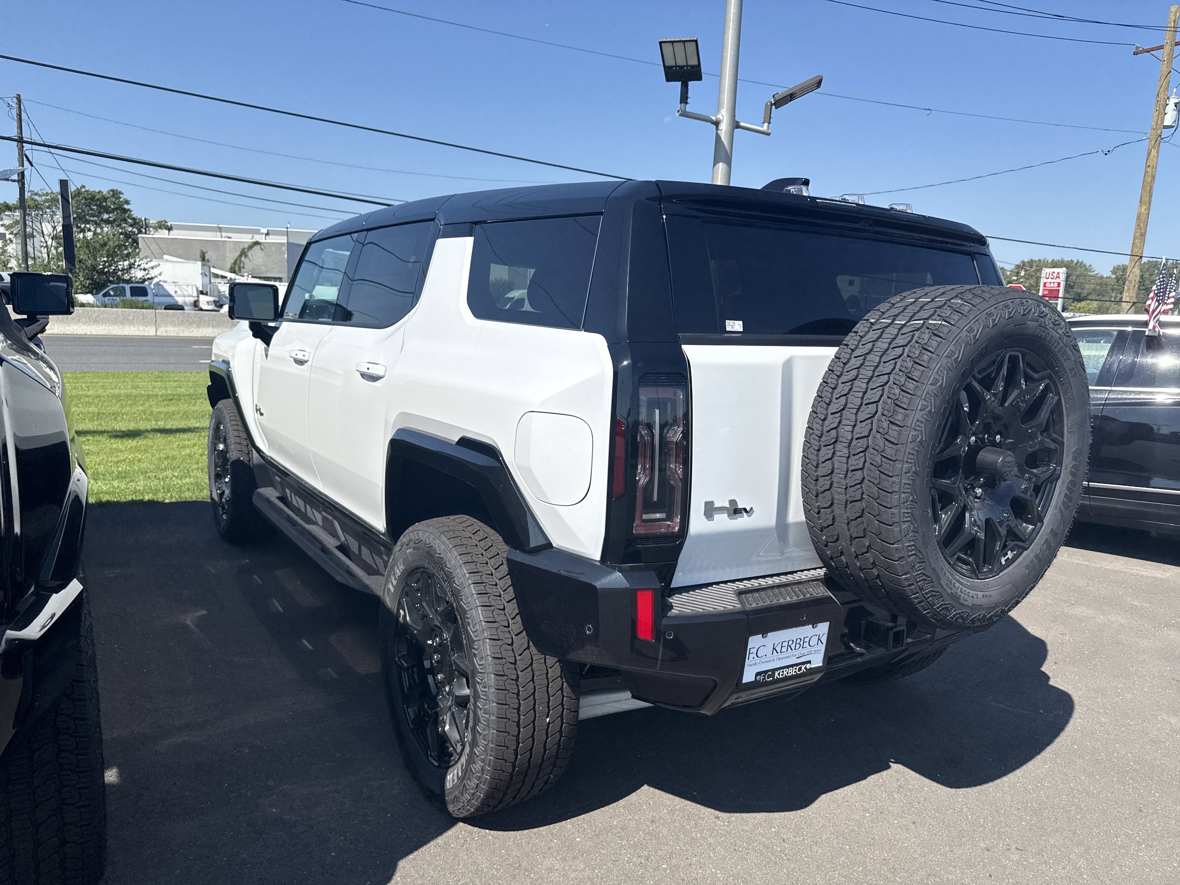 2026 GMC HUMMER EV SUV 2X