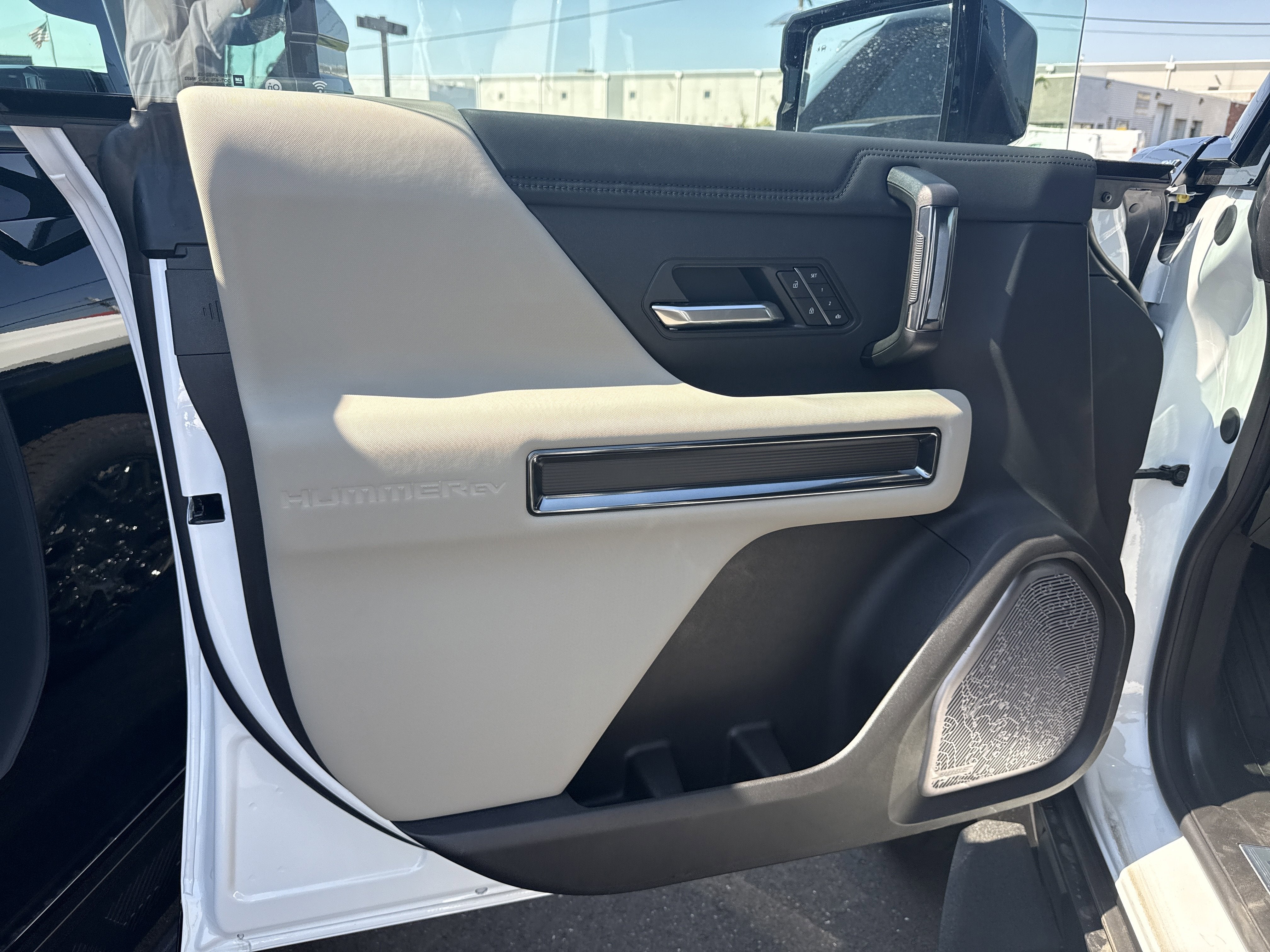 2026 GMC HUMMER EV SUV 2X