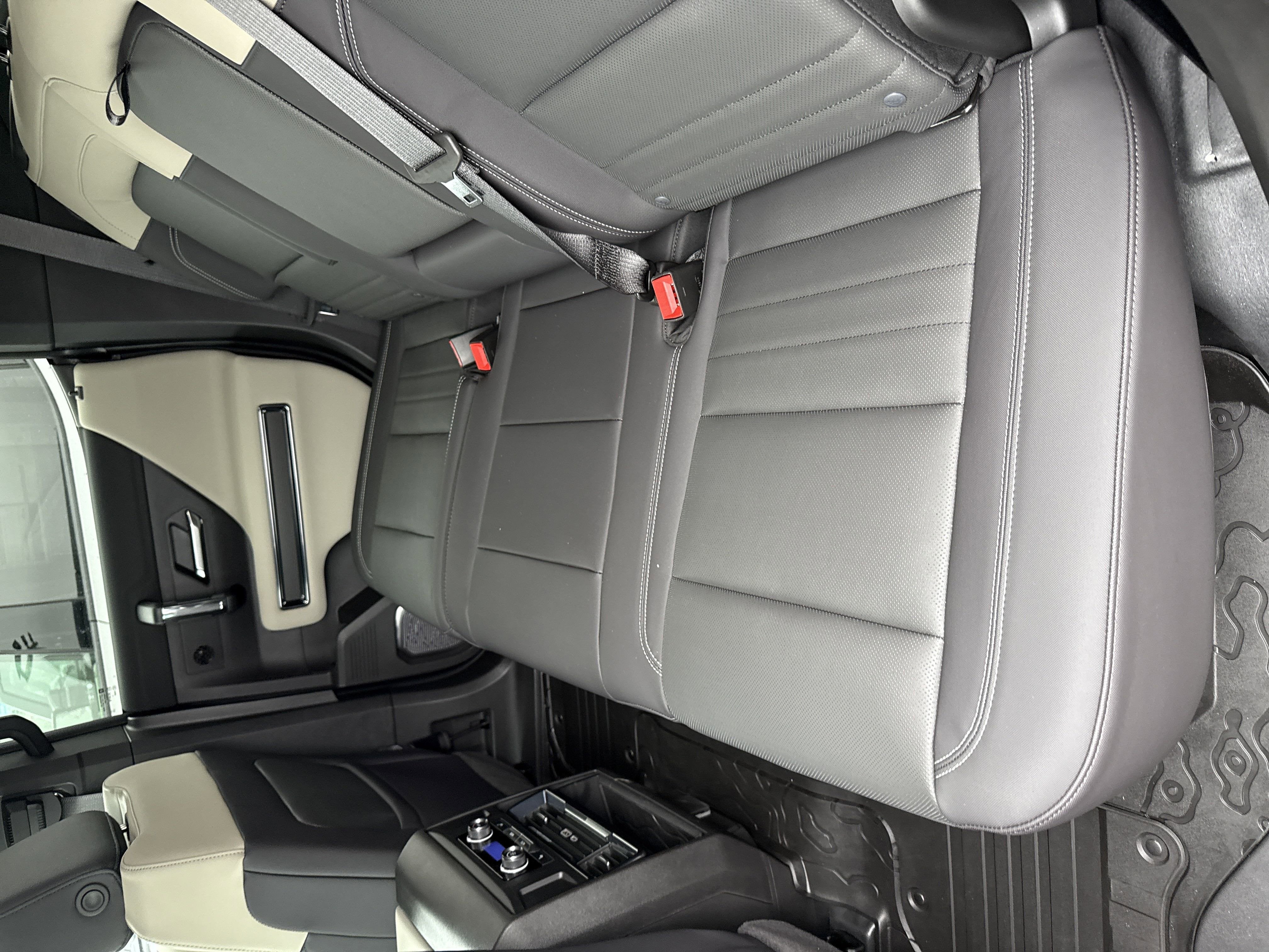 2026 GMC HUMMER EV SUV 2X