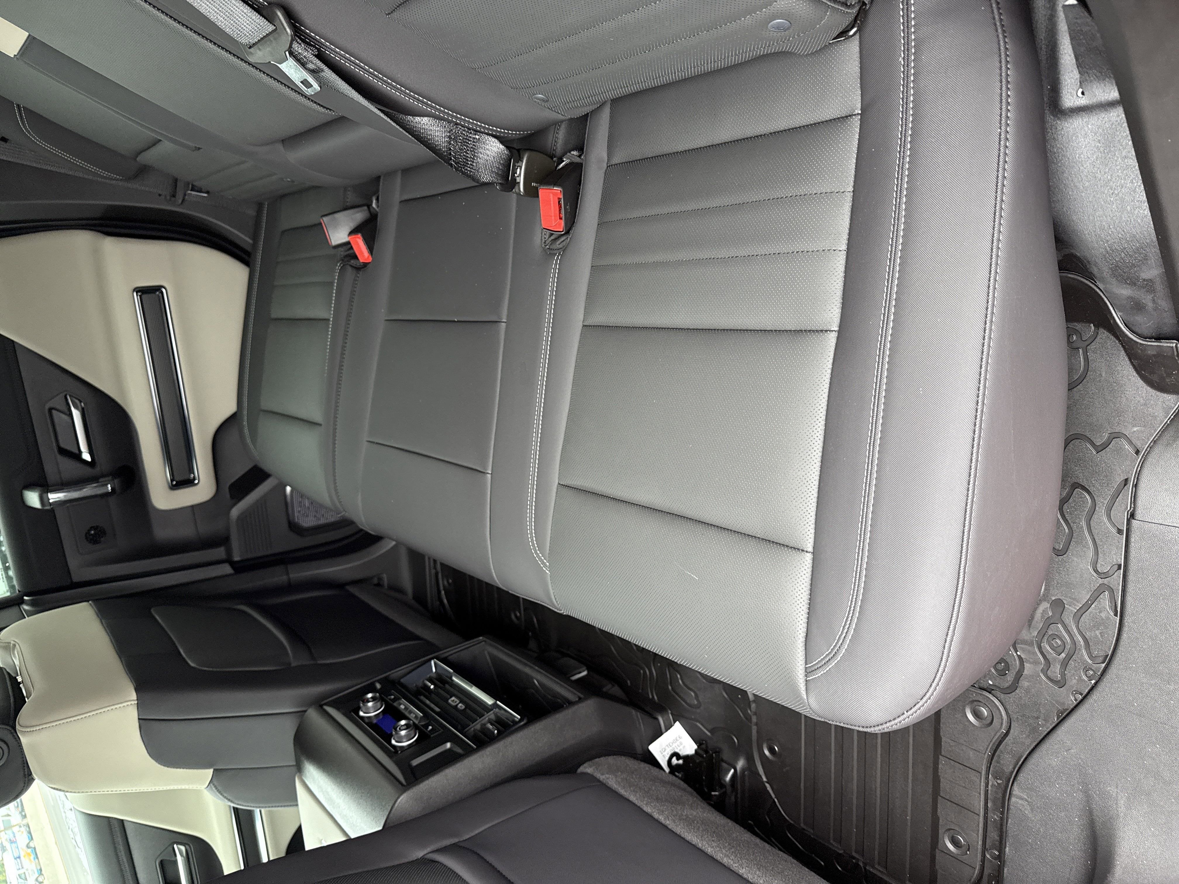 2026 GMC HUMMER EV SUV 2X