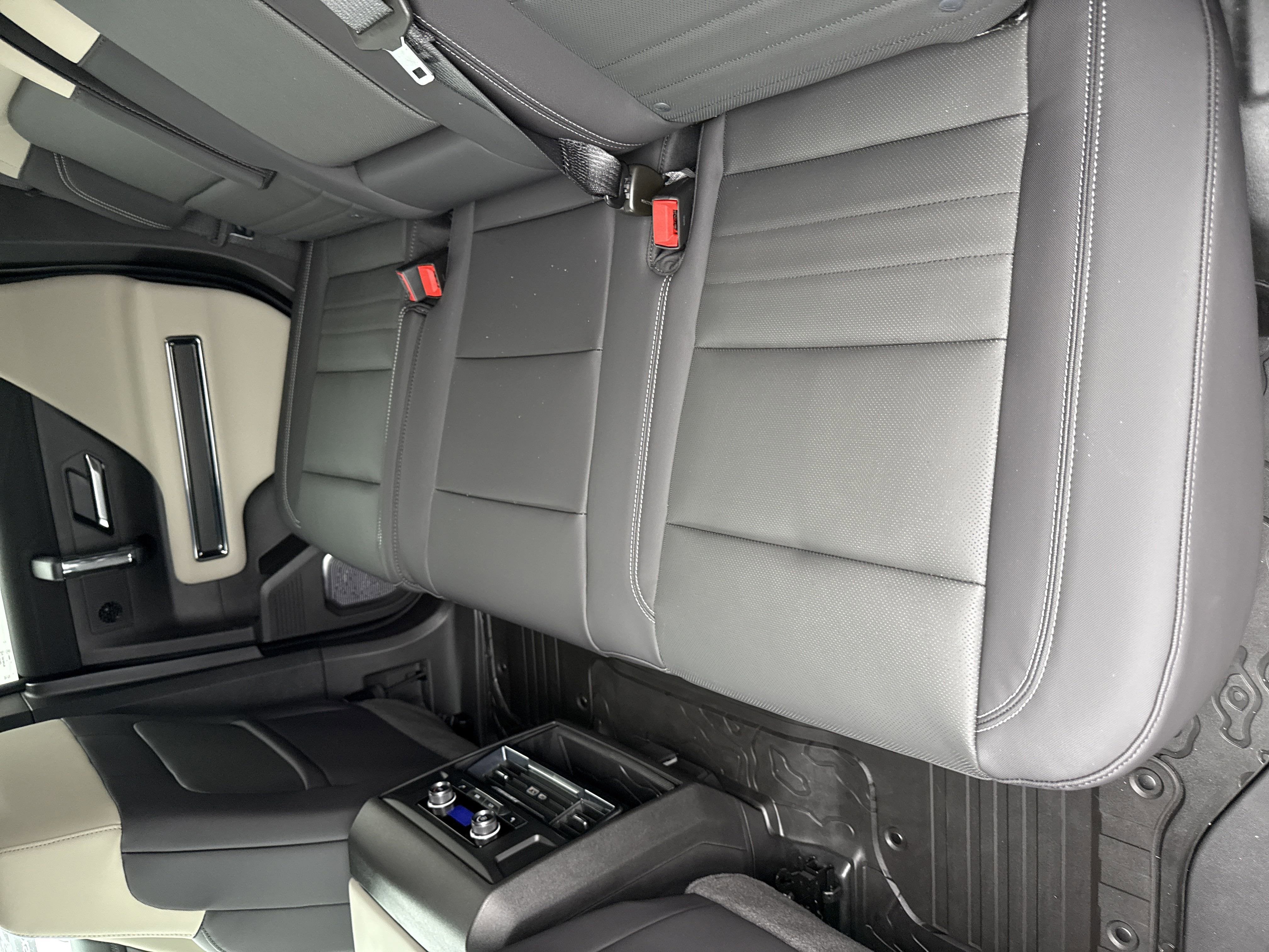 2026 GMC HUMMER EV SUV 2X