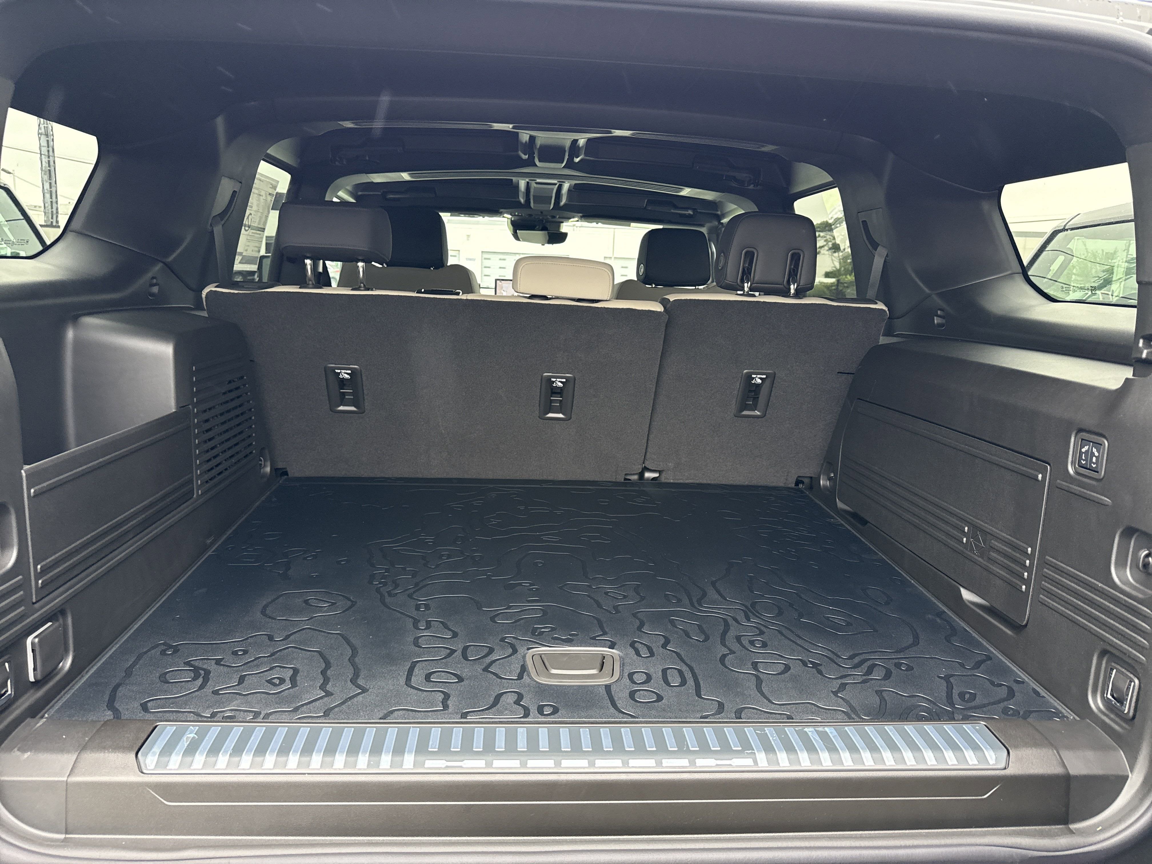 2026 GMC HUMMER EV SUV 2X